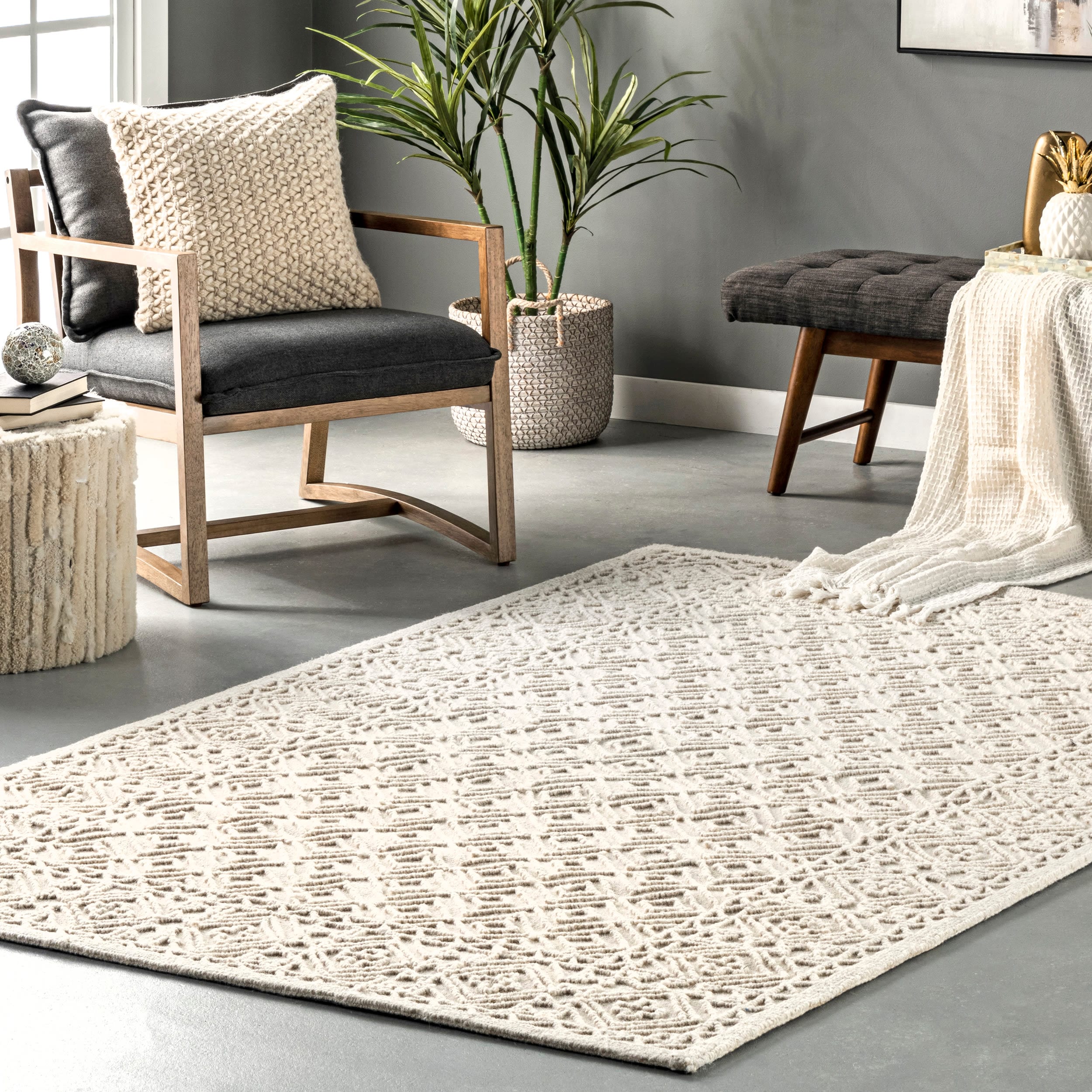 nuLOOM SMCM05A-8010 Madisyn 8 x 10 (ft) Hooked Wool Ivory Rectangular Indoor Geometric Vacuum regularly Area rug