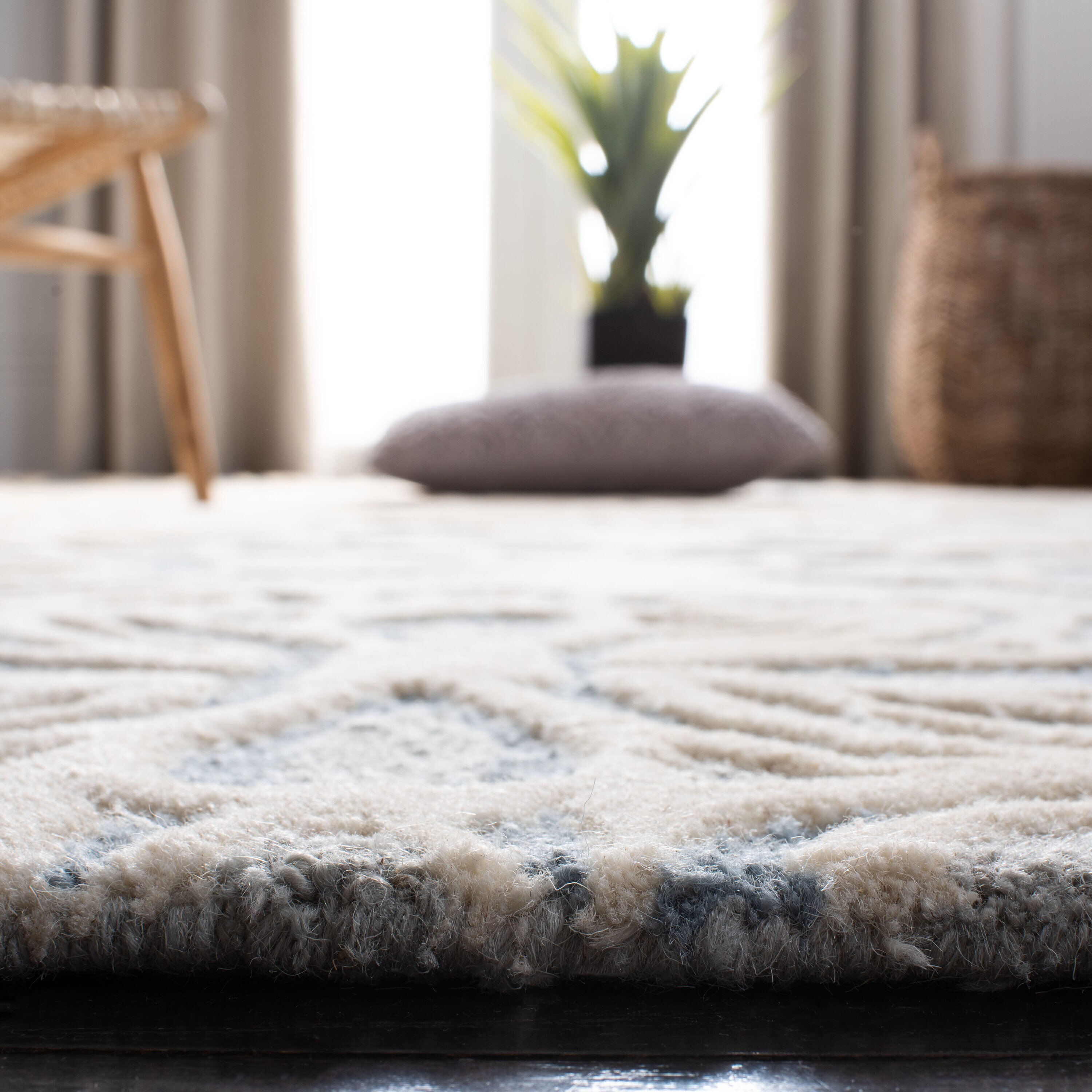 Safavieh CAM725V-28 rugs - View #4