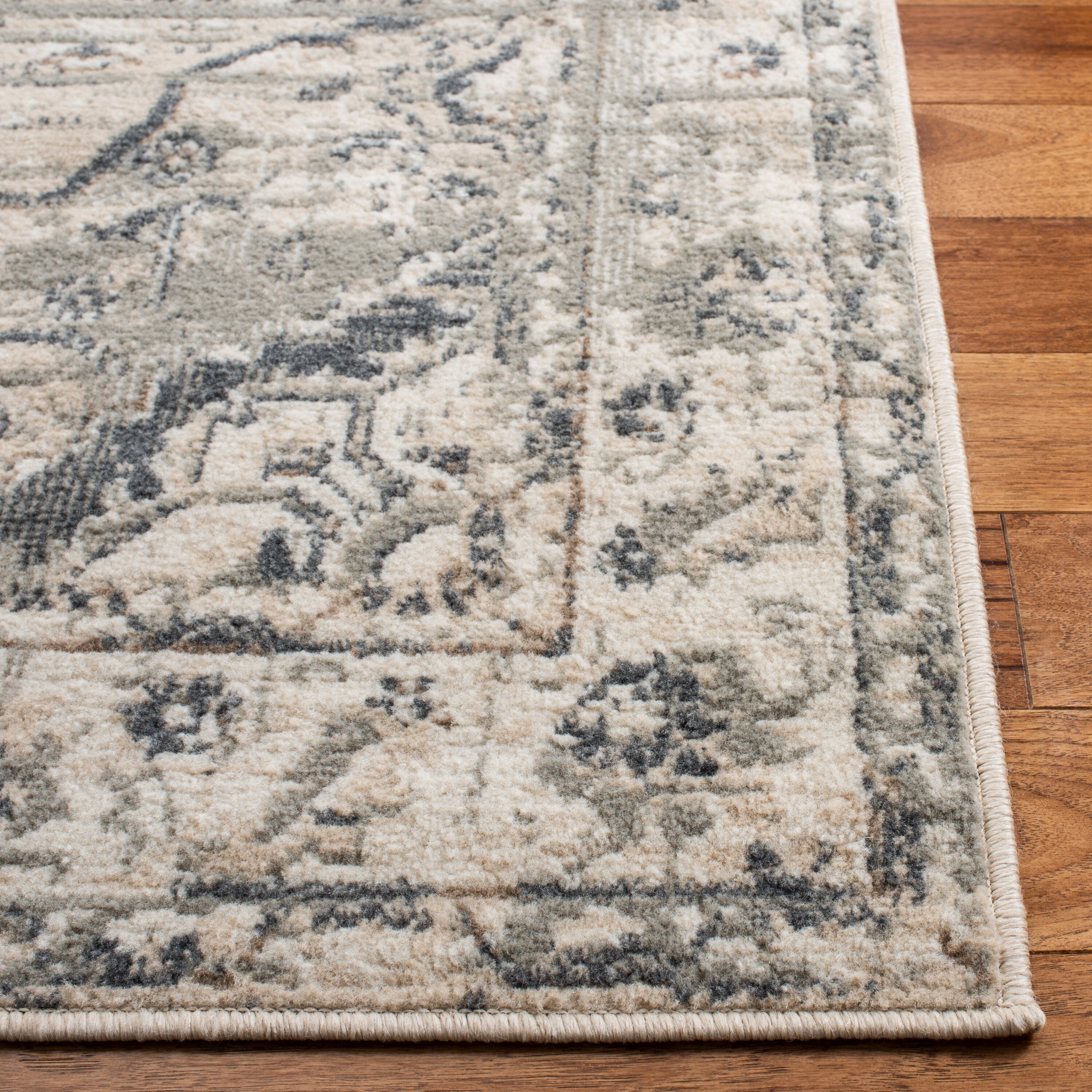 Safavieh PYR268A-5 rugs - View #3