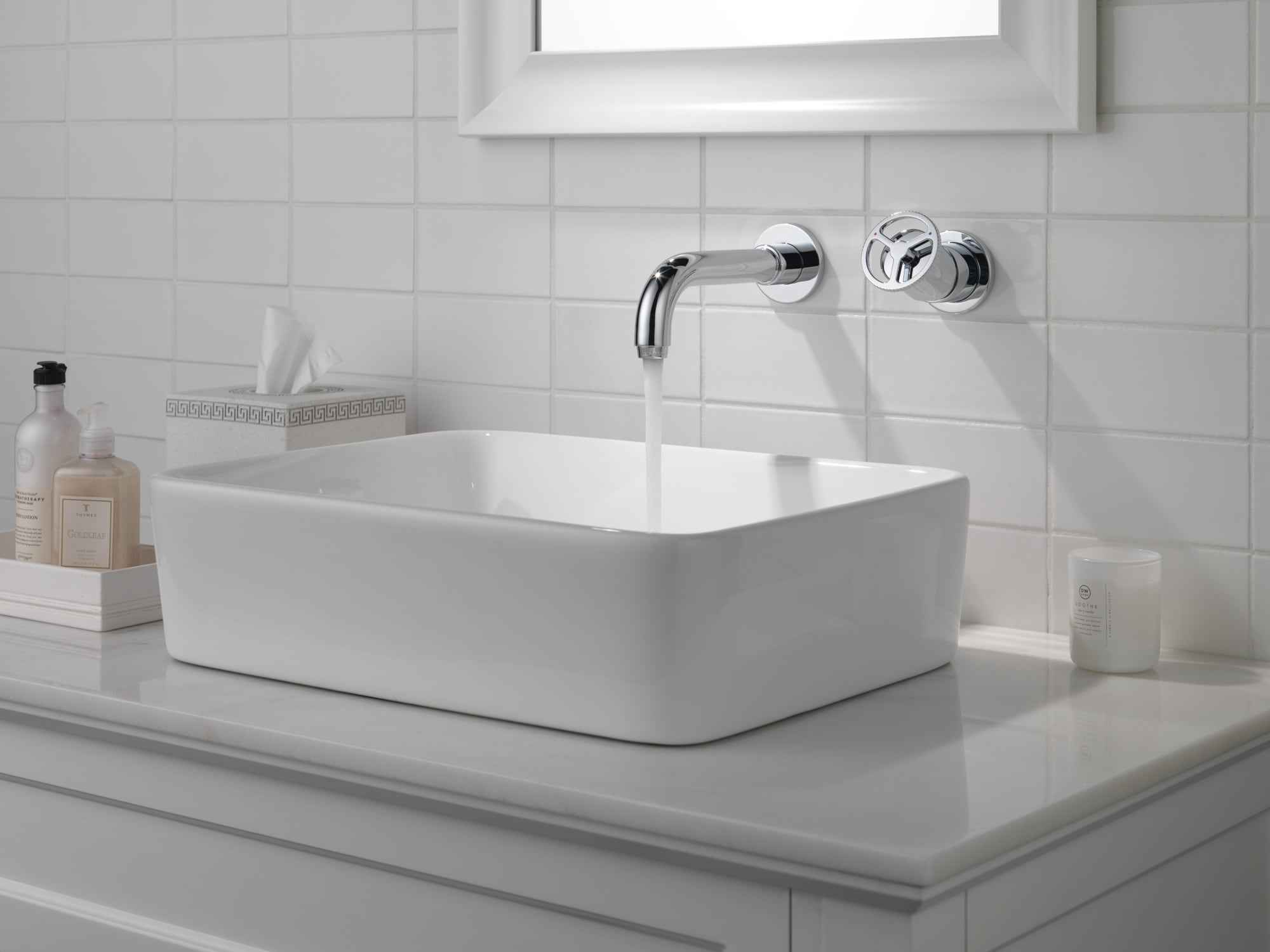 Chrome Wall Mounted Modern Brass Bathroom Faucet