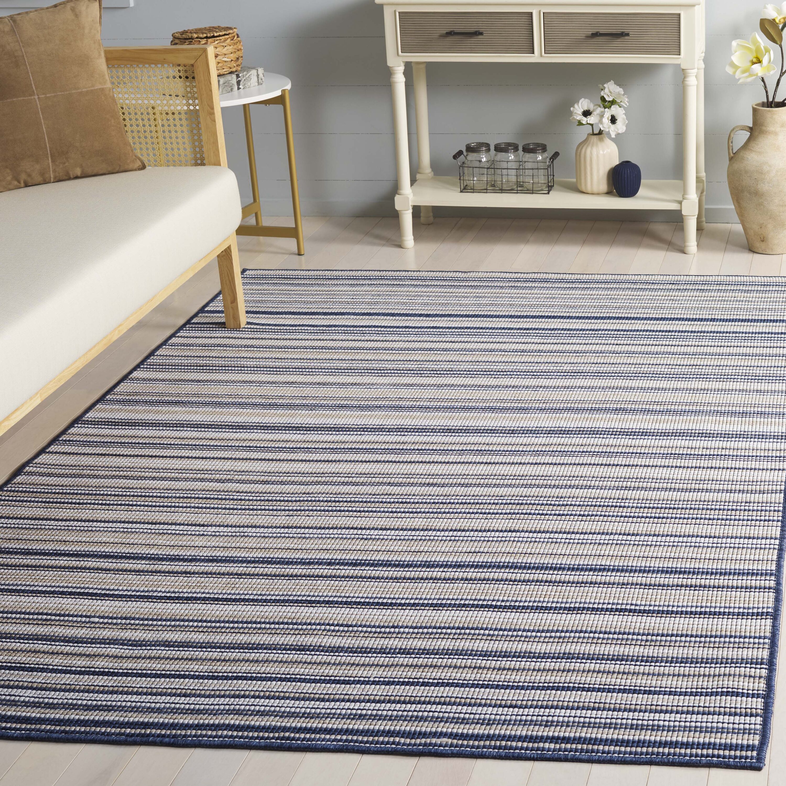 Escape 600M Beige/Blue 5 x 8 Rectangular Area rug