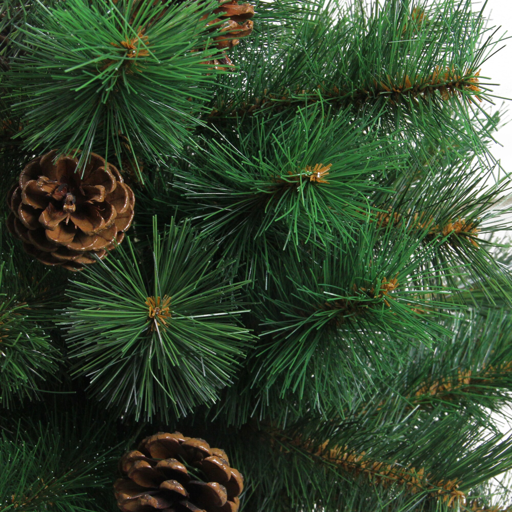 Northlight 32913291 Artificial-Christmas-Trees - View #3