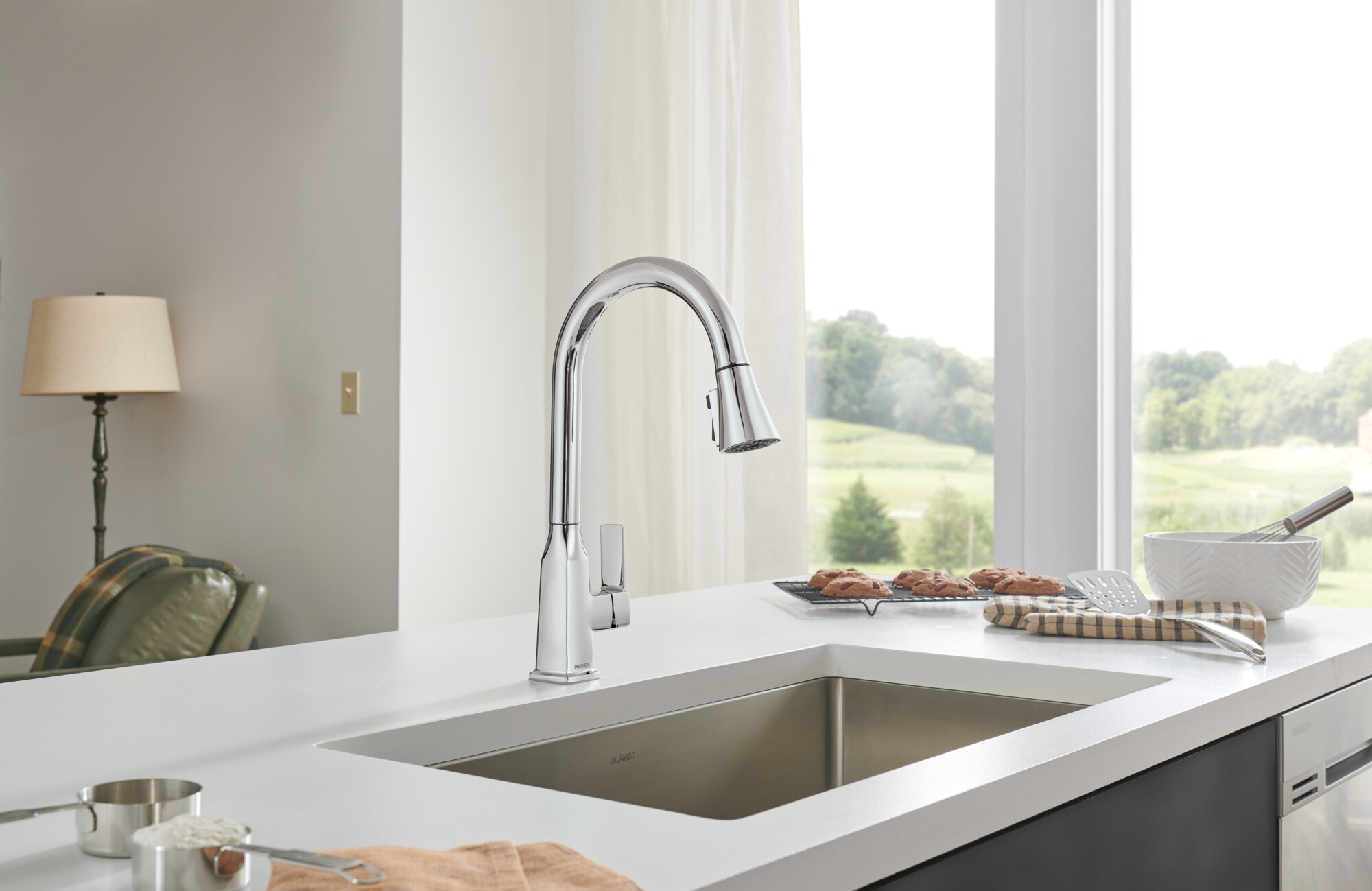 Peerless P7971LF-1.0 Kitchen-Faucets - View #2