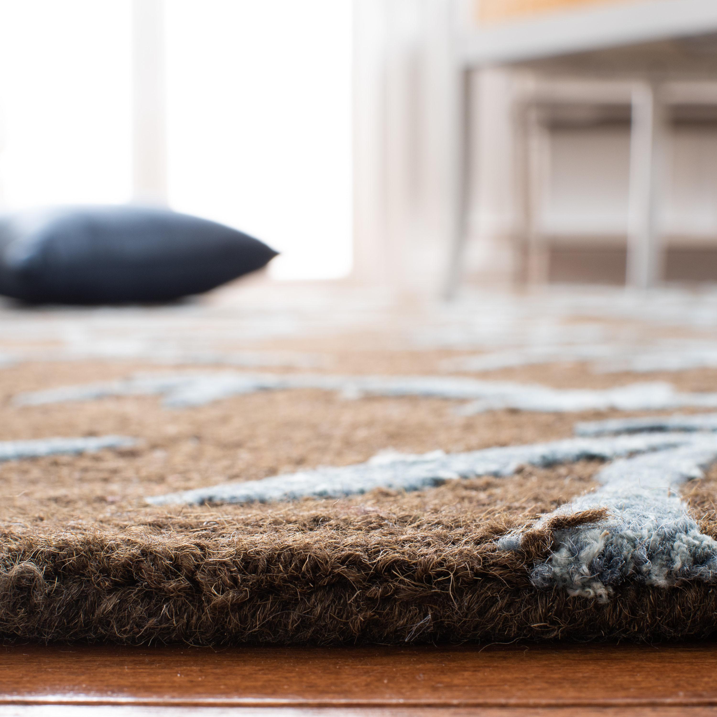 Safavieh SOH214B-2 rugs - View #6