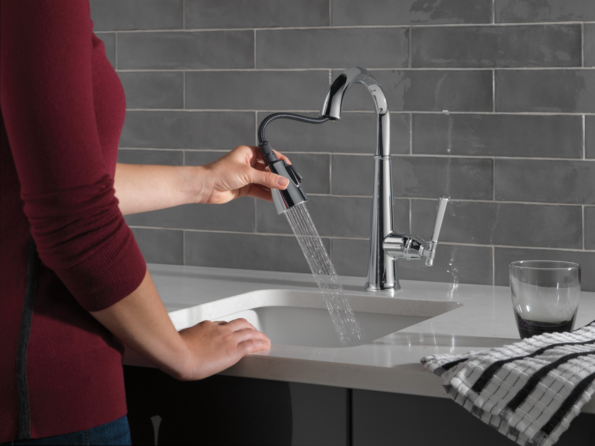 Delta 9982-PR-DST Kitchen-Faucets - View #8