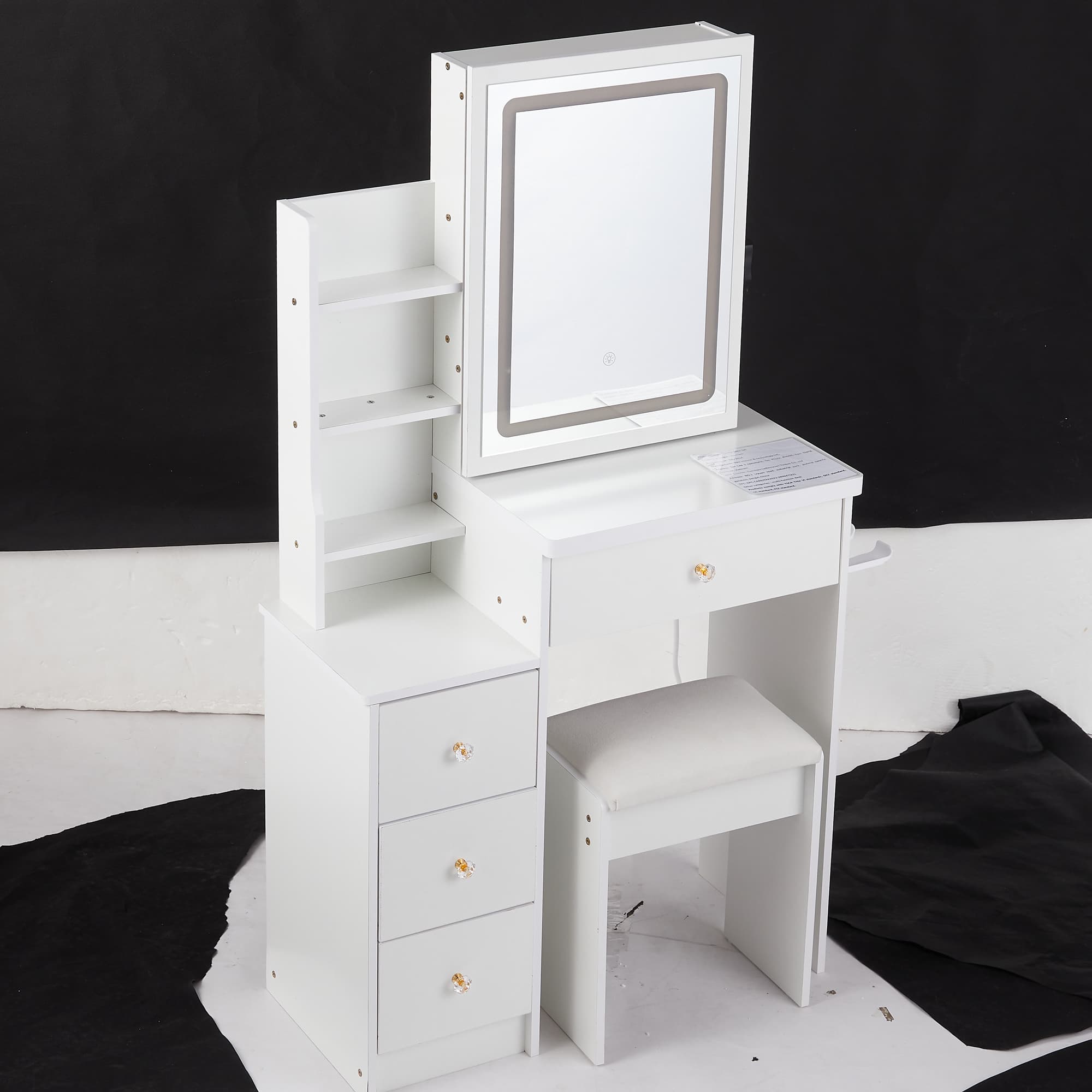Lycvki MUT-52 Bedroom-Vanities - View #2