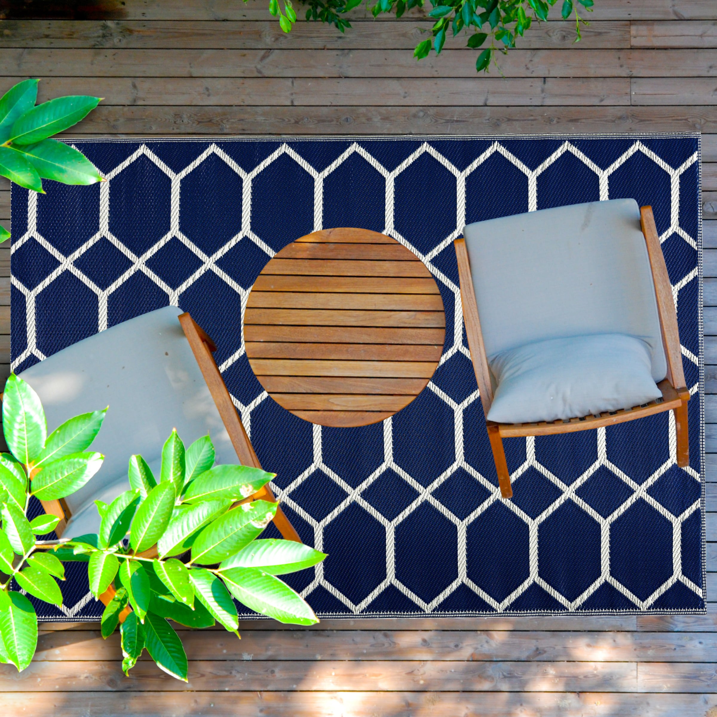 Playa Rug PLY-R-MIA-NC-5X7 5 x 7 (ft) Knotted Polypropylene Miami-NavyWhite Rectangular Indoor/Outdoor Geometric Area rug