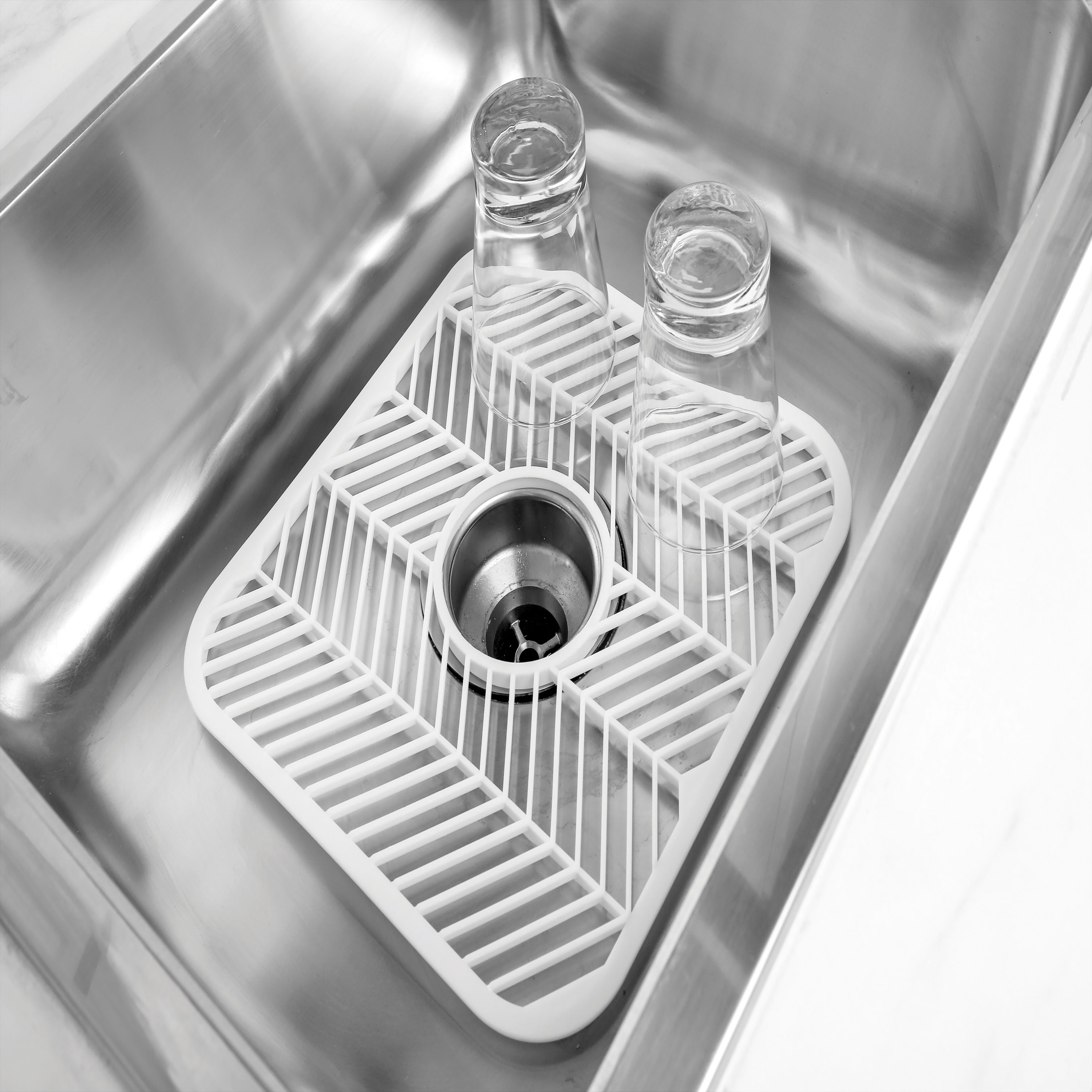 11 x 12 inch Kitchen Sink Mat White Plastic Protector Mesh w