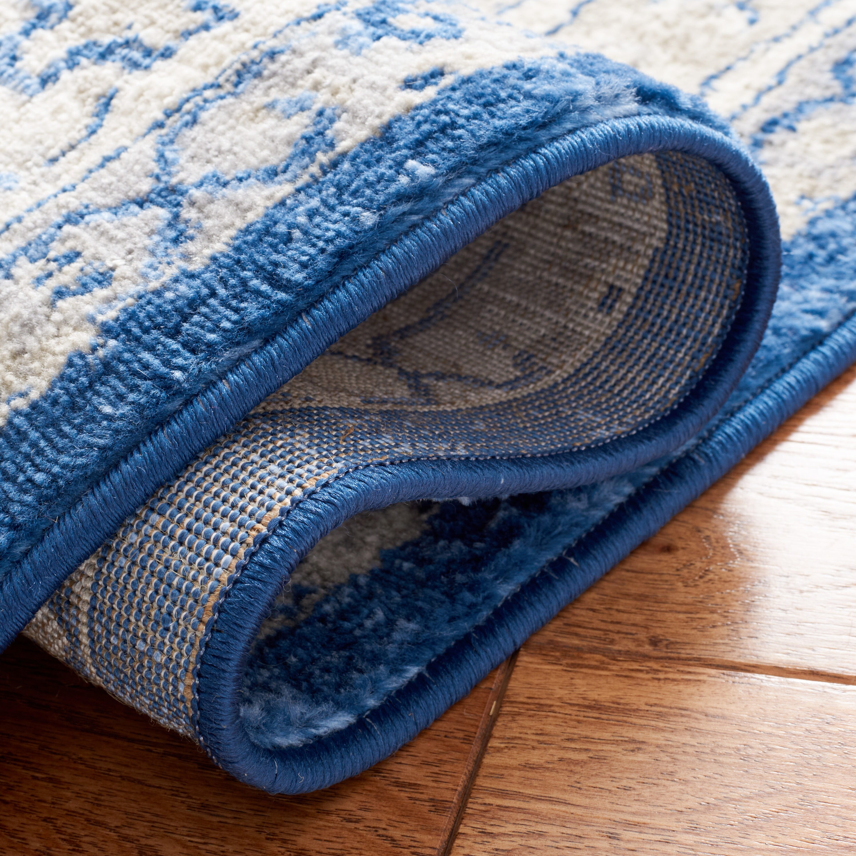 Safavieh BNT852N-7SQ rugs - View #5