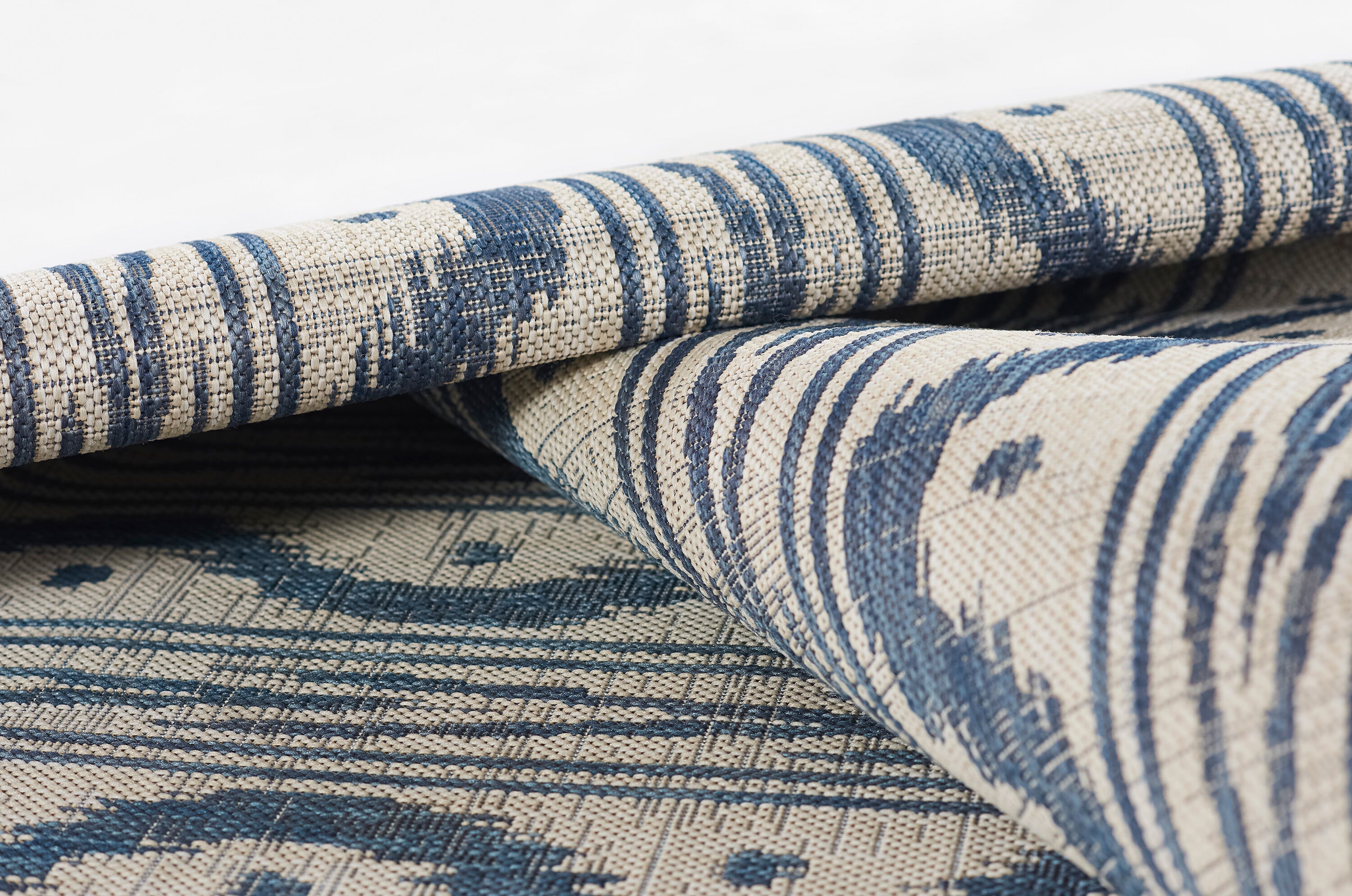 Momeni RIVRARV-05BLU80A0 rugs - View #4