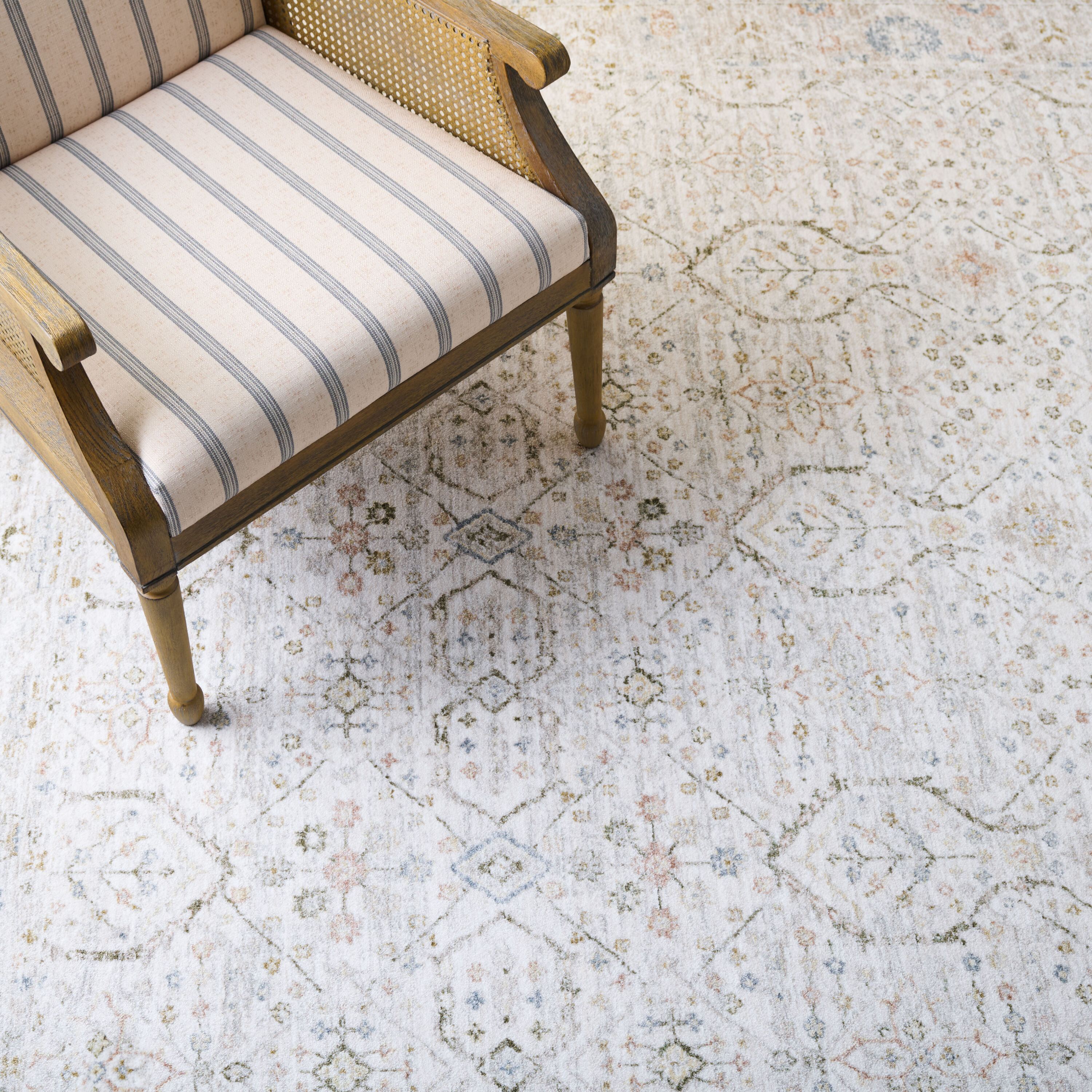 Safavieh MSR6214B-8 rugs - View #4