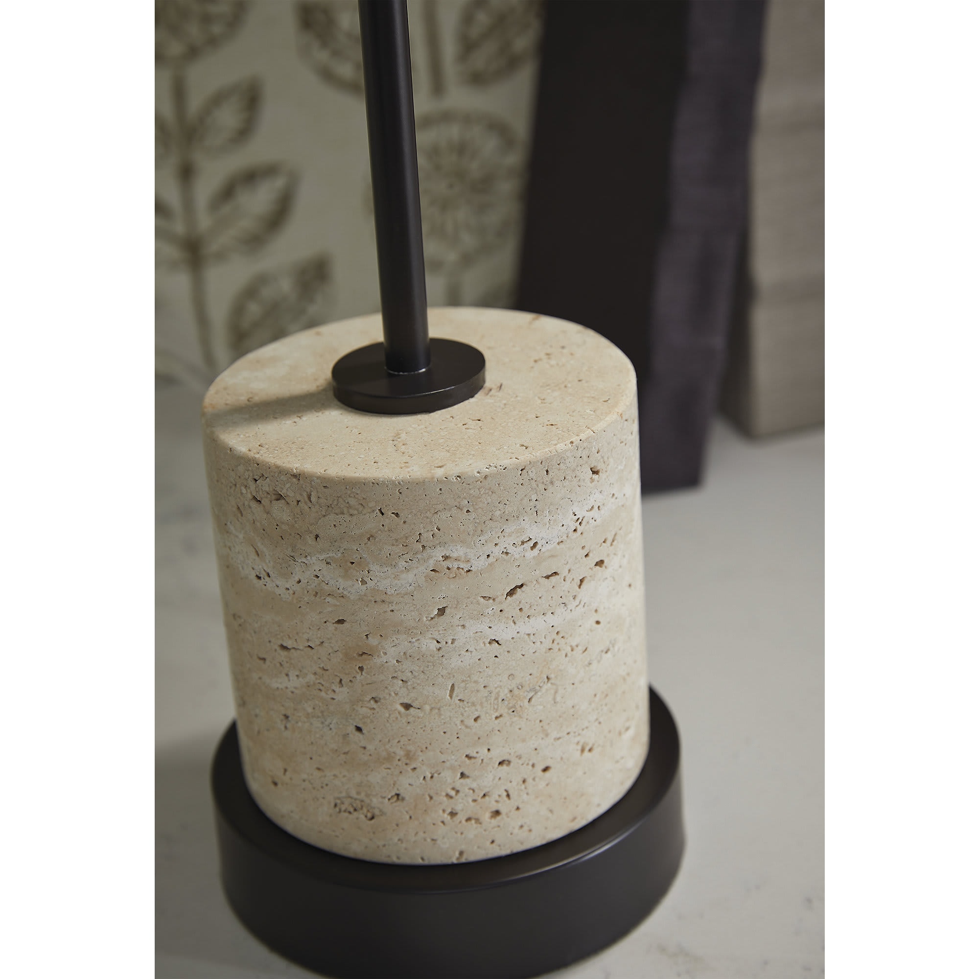 Signature Design by Ashley L734402 Desk-Table-Lamps - View #3