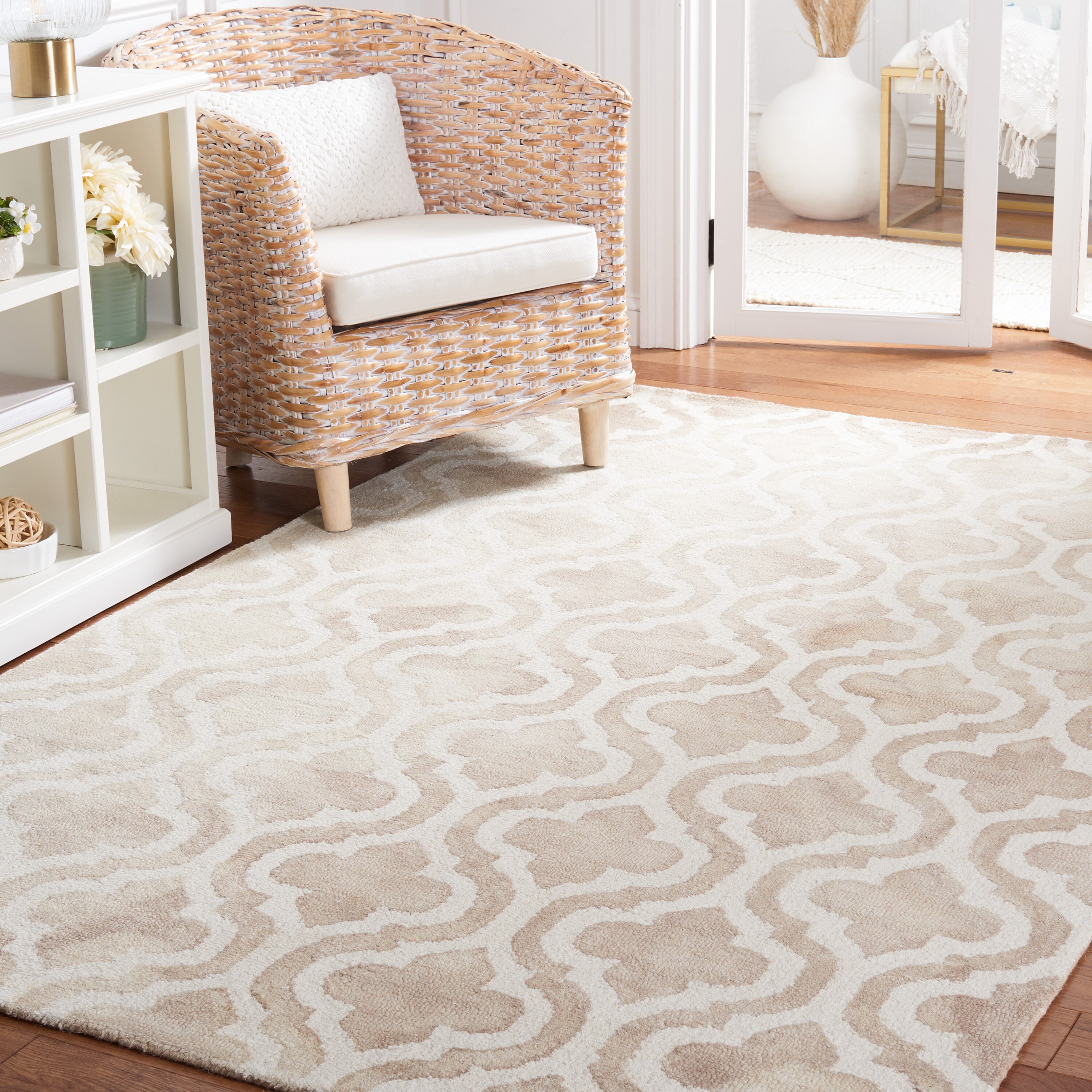 Safavieh Dip Dye Ivory & Charcoal 4' x 6' Rug