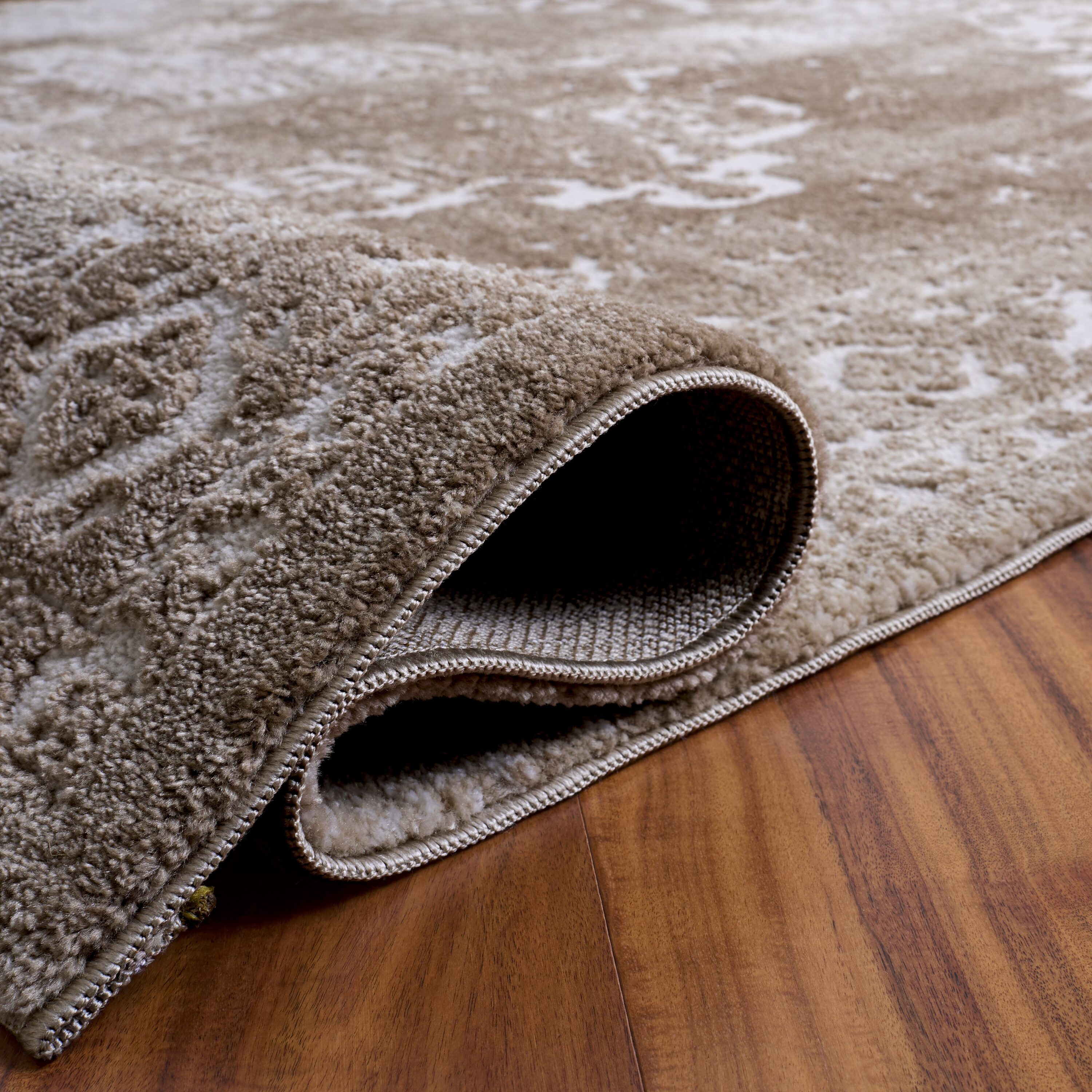 Safavieh LUA308B-4 rugs - View #7