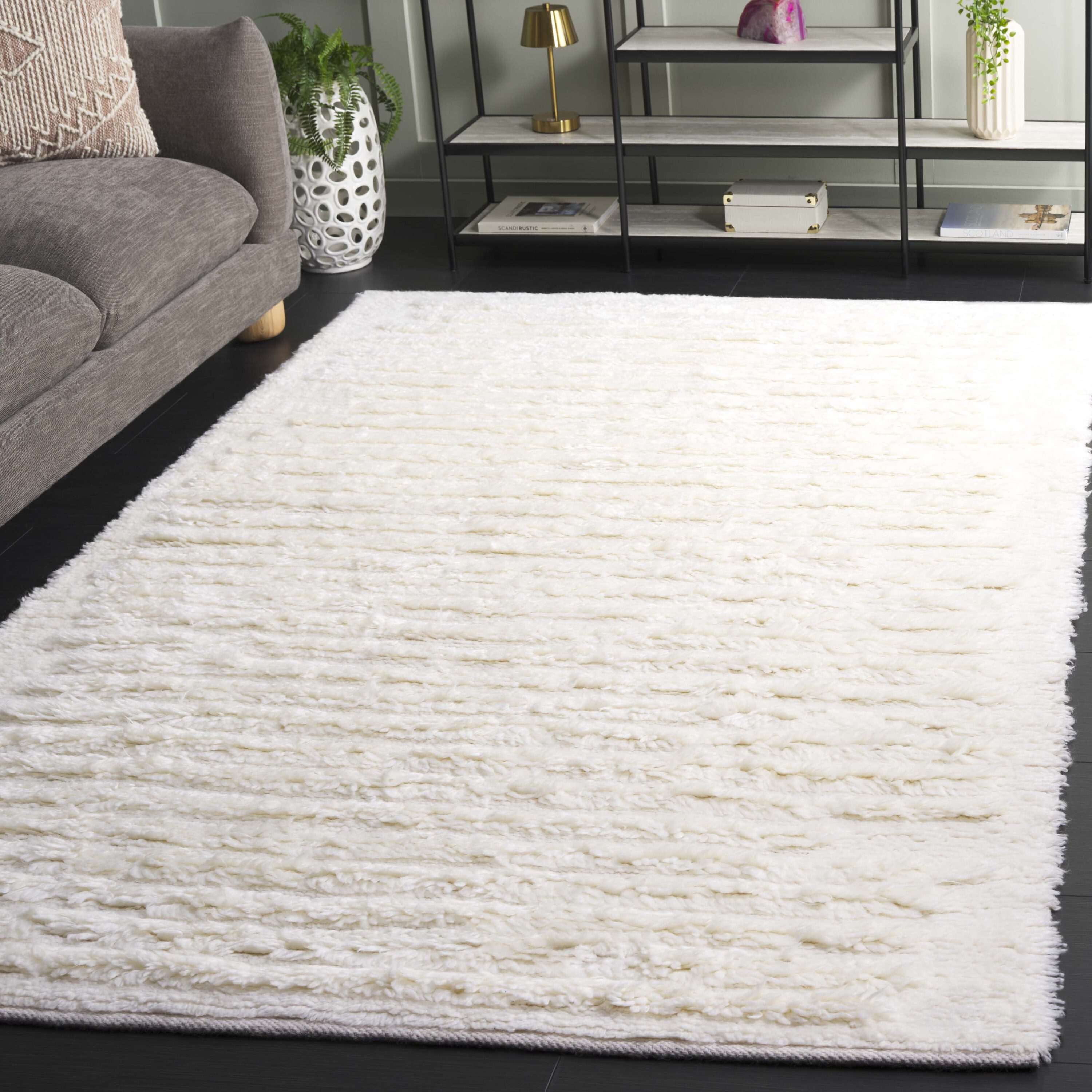  Casablanca 474 Ivory Shag/Flokati 4ft x 6ft Small Rectangle Rug