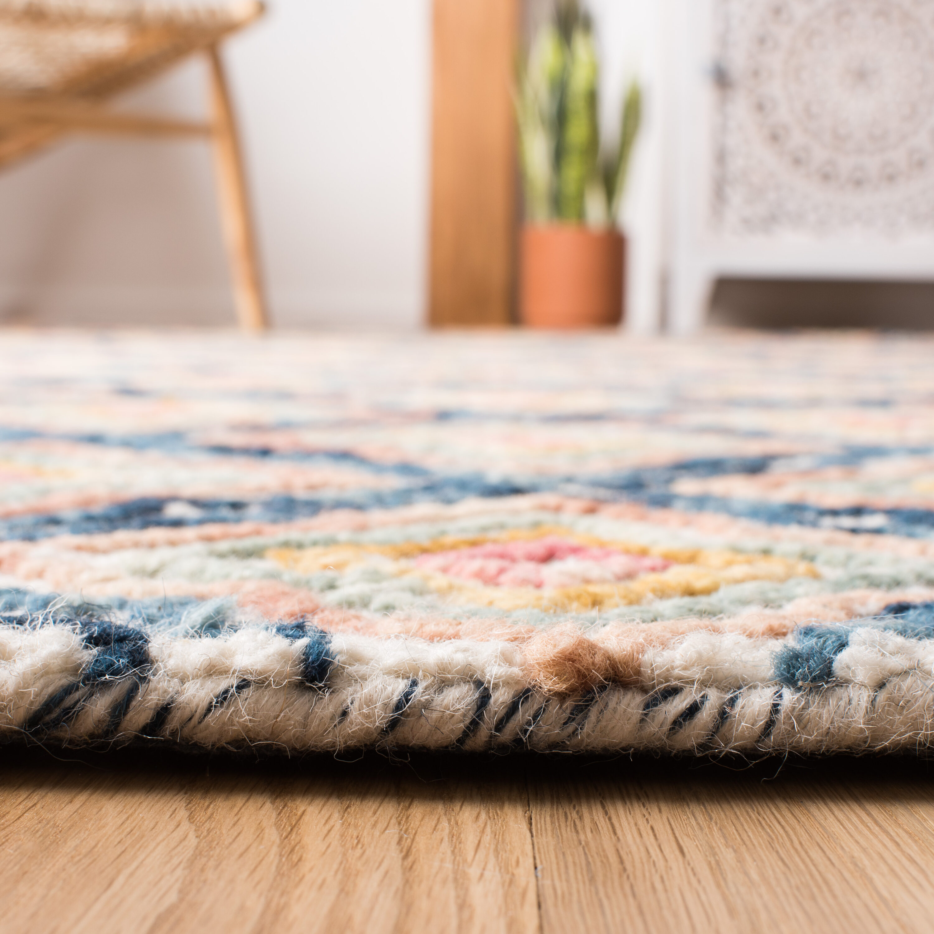 Safavieh TRC512A-8 rugs - View #4