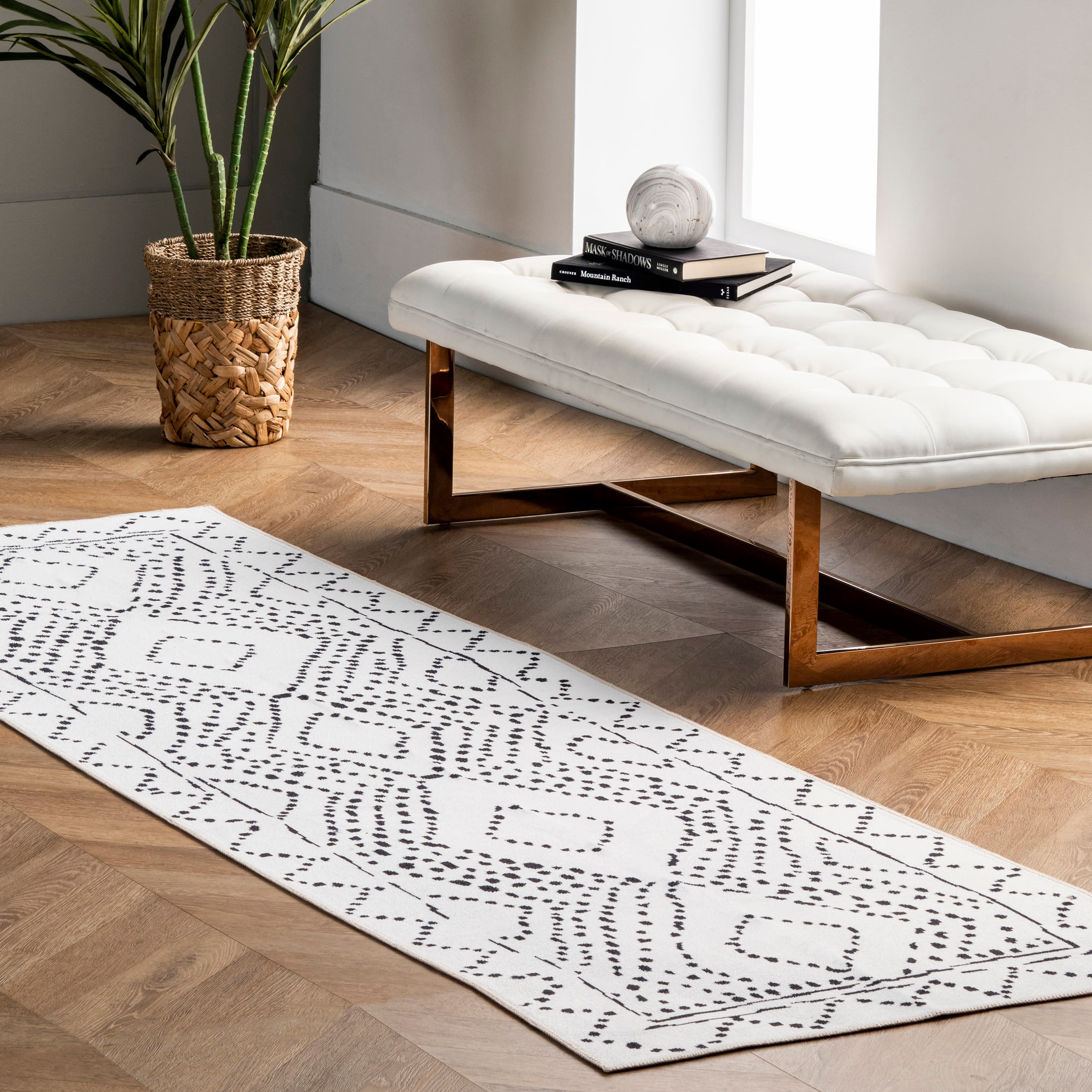nuLOOM BIRV13A-26010 Mila 2 x 10 (ft) Loomed Polyester White Rectangular Indoor Geometric Global Machine washable Runner rug