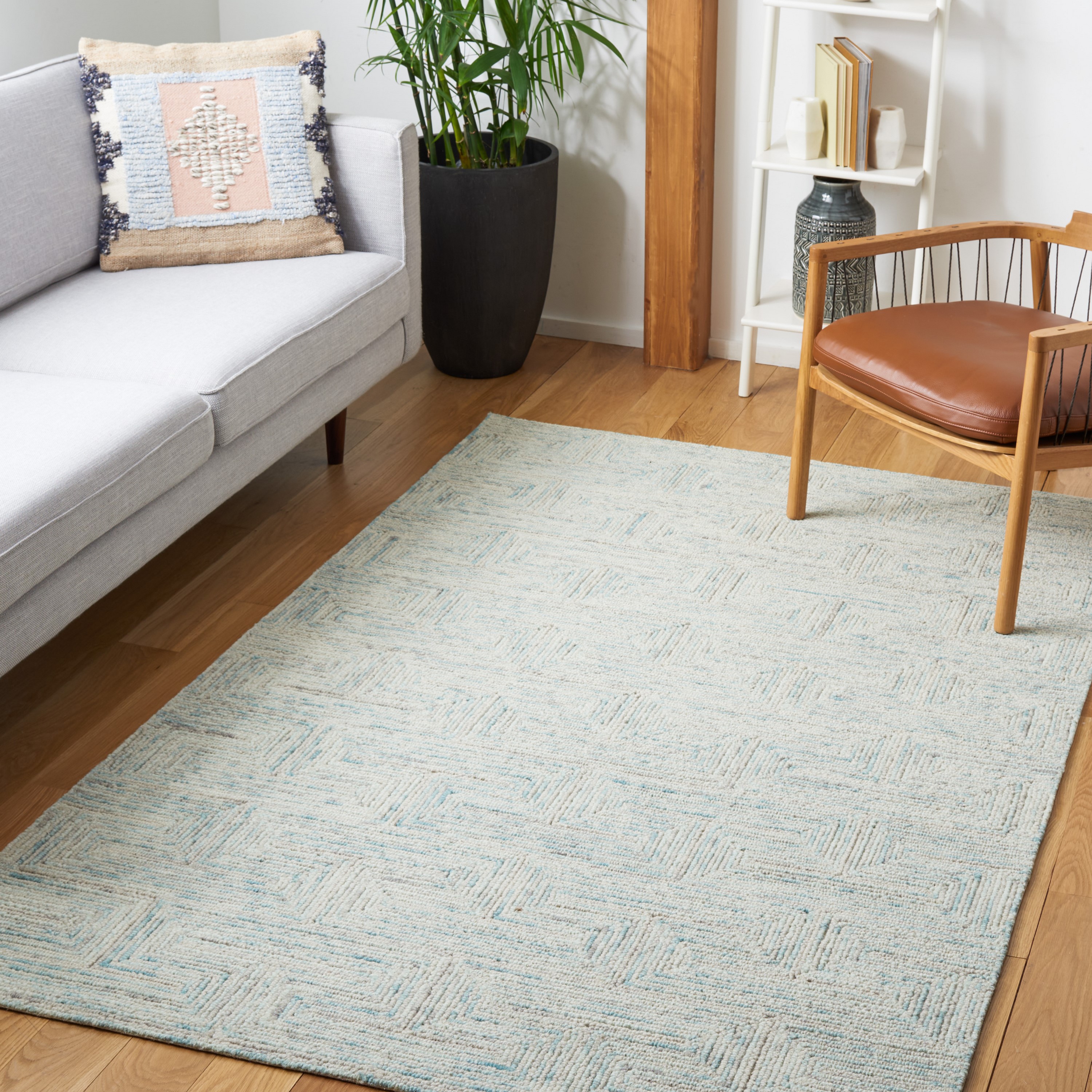 Gray Hand-Tufted Wool 4' x 6' Rectangular Area Rug