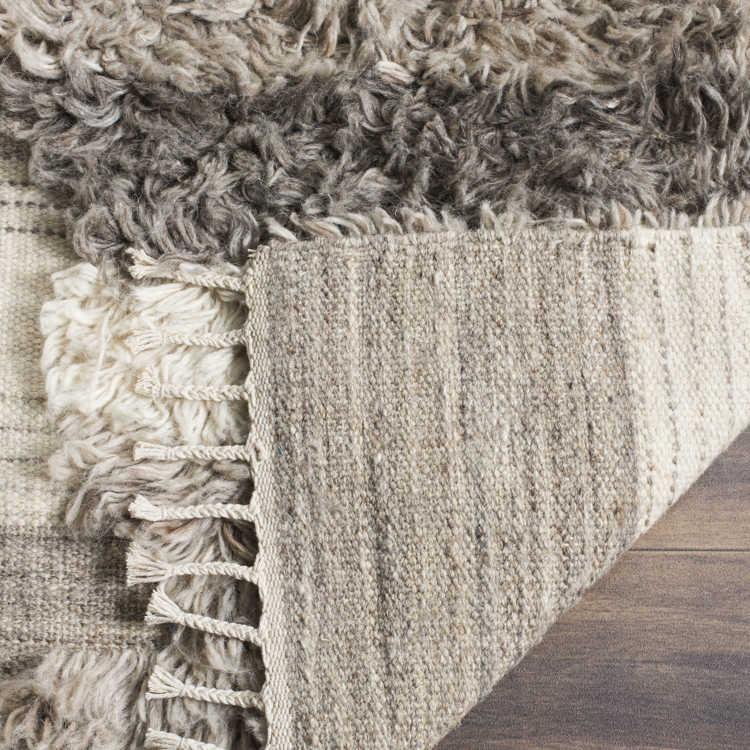 Ivory Elegance 27'' Hand-Knotted Wool Runner Rug