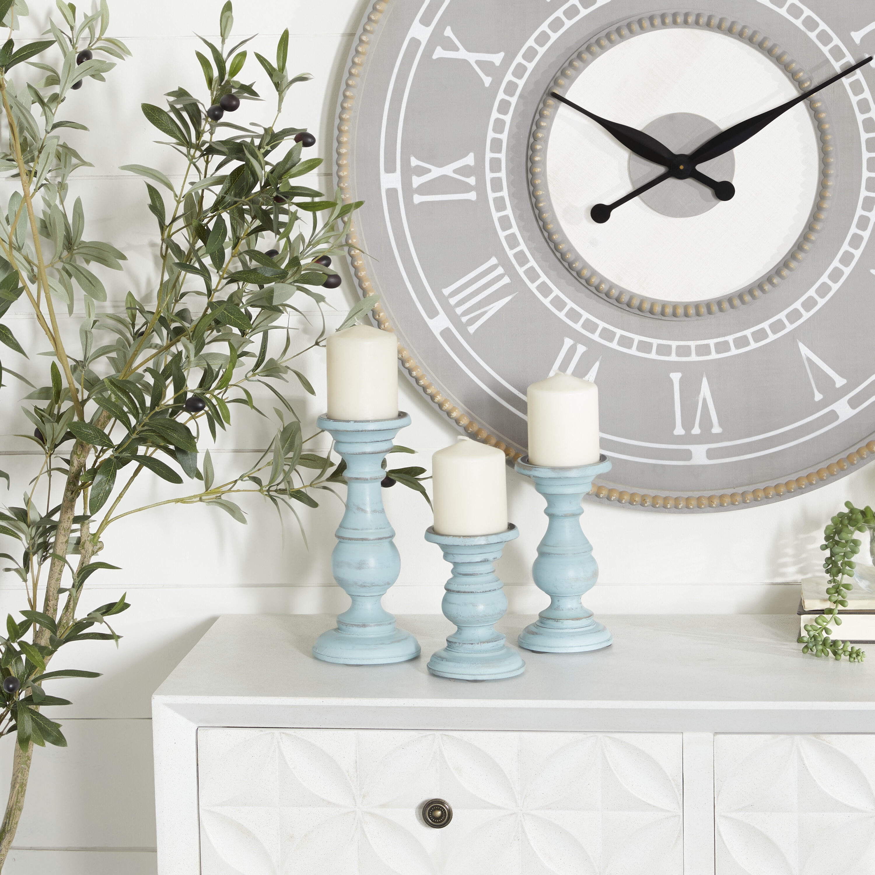 Candle Holders Color/Finish Family Blue