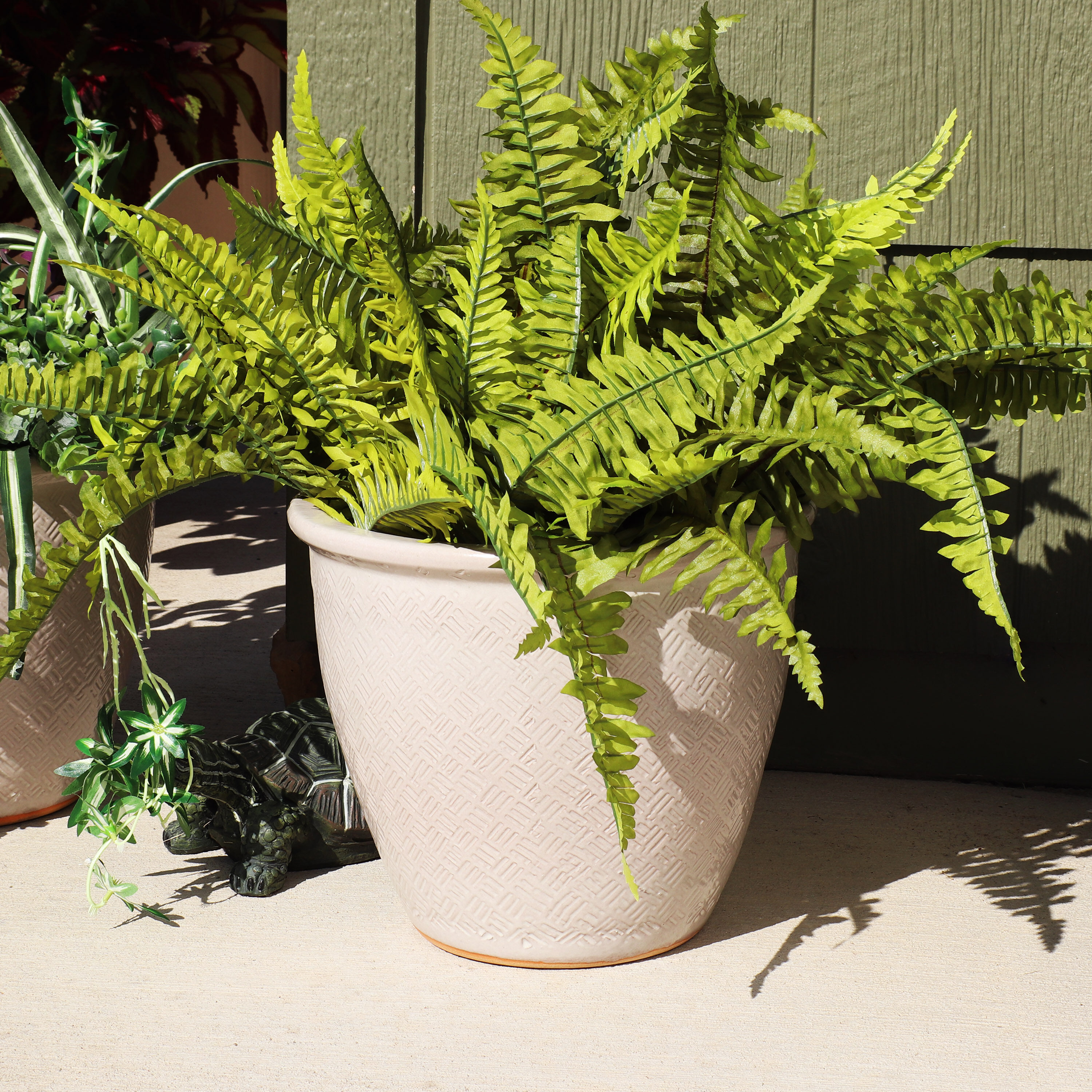 Pearl White Ocean Villa 11.75" Ceramic Indoor/Outdoor Planter Set
