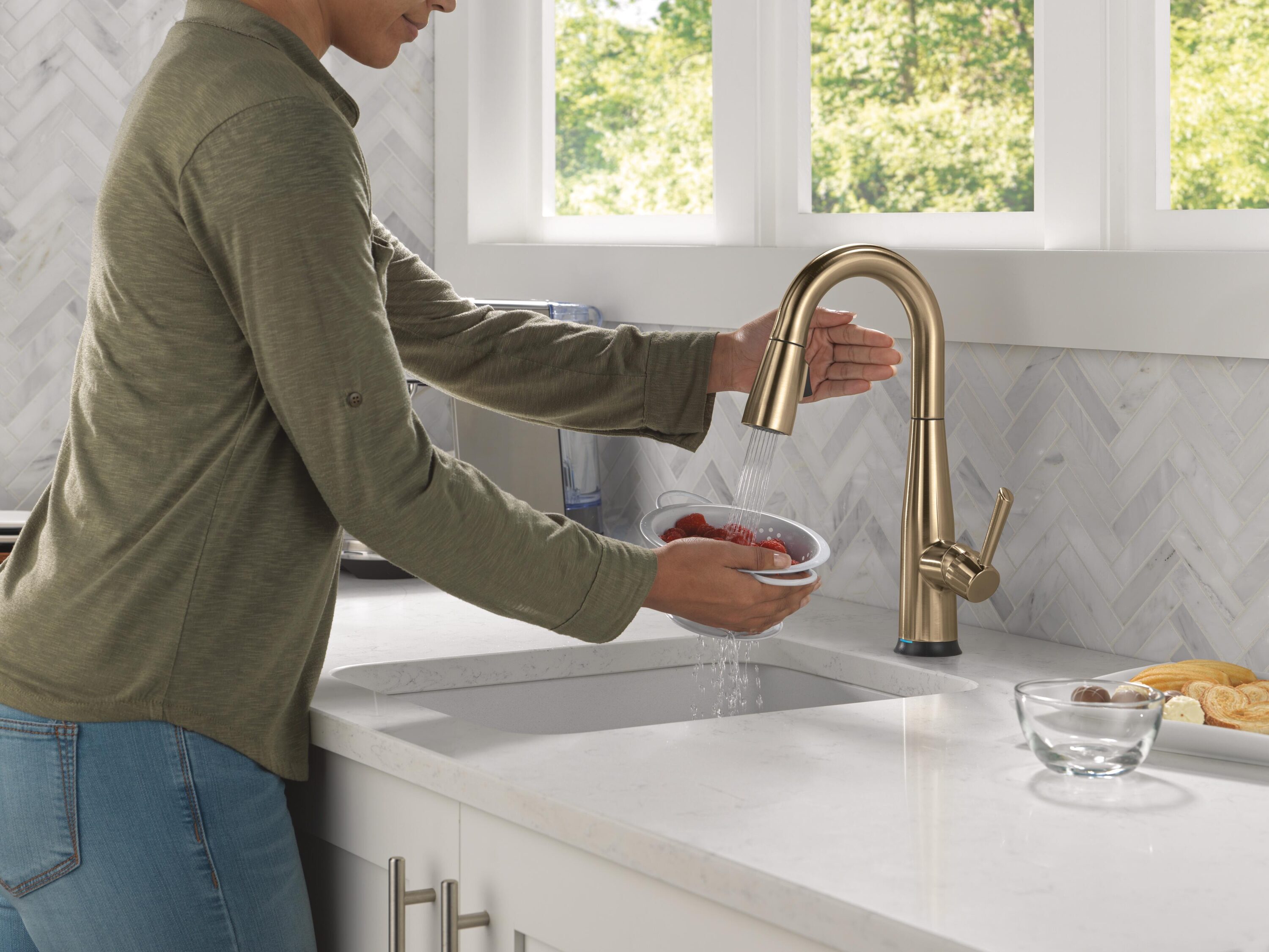 Delta 9913TL-CZ-DST Kitchen-Faucets - View #10