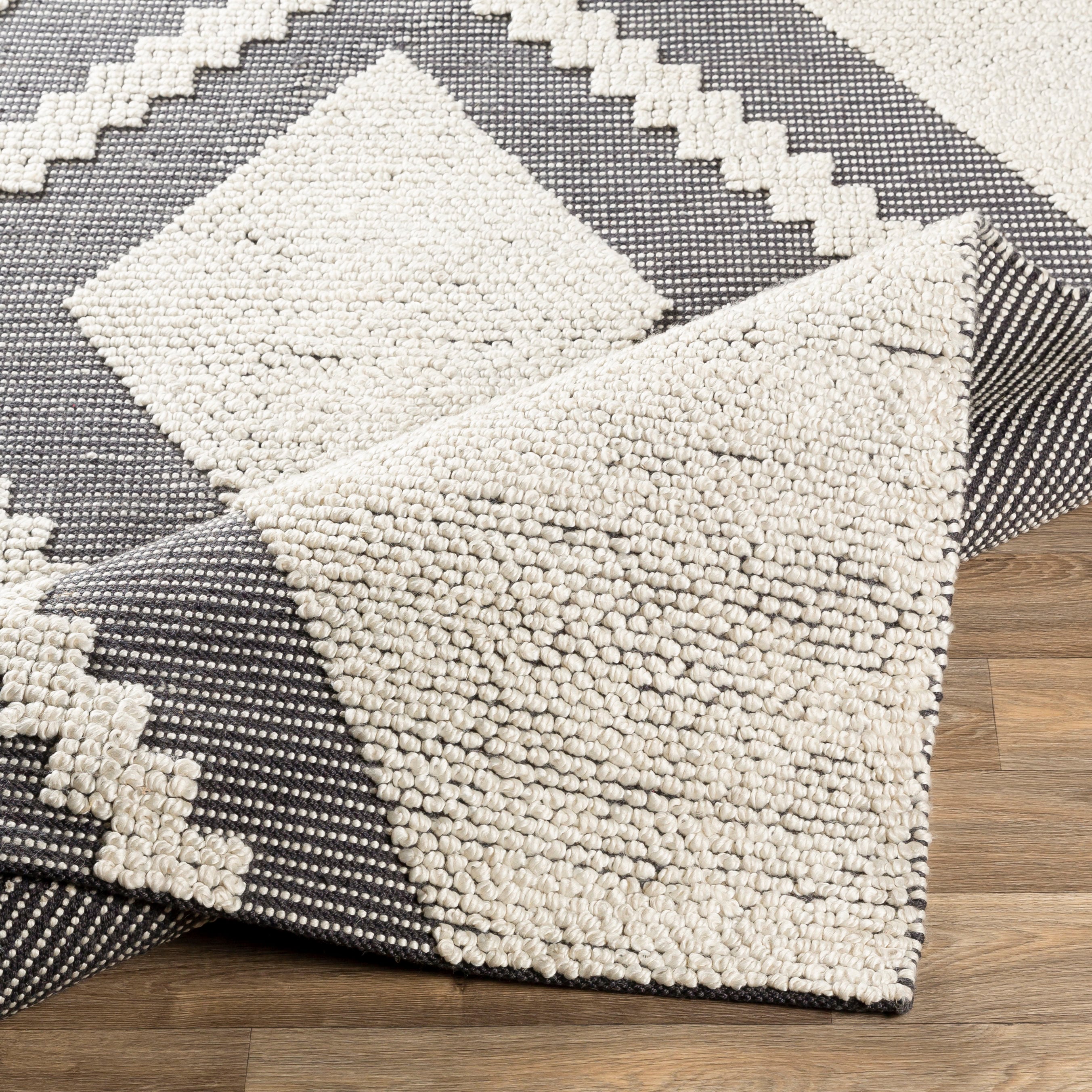 Surya AZA2300-23 rugs - View #4