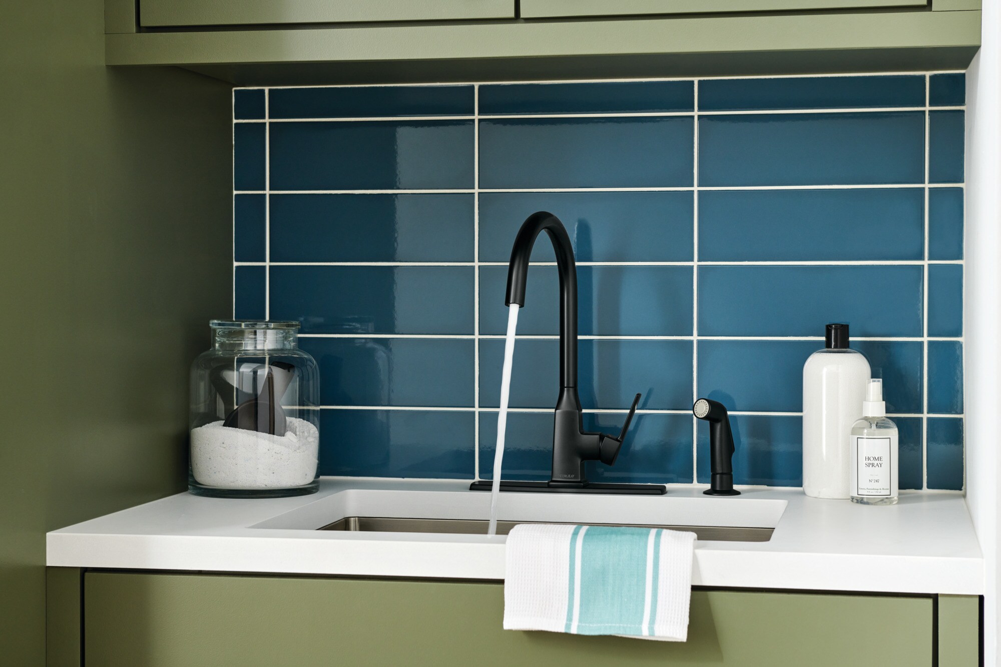 Peerless P1971LF-BL Kitchen-Faucets - View #7