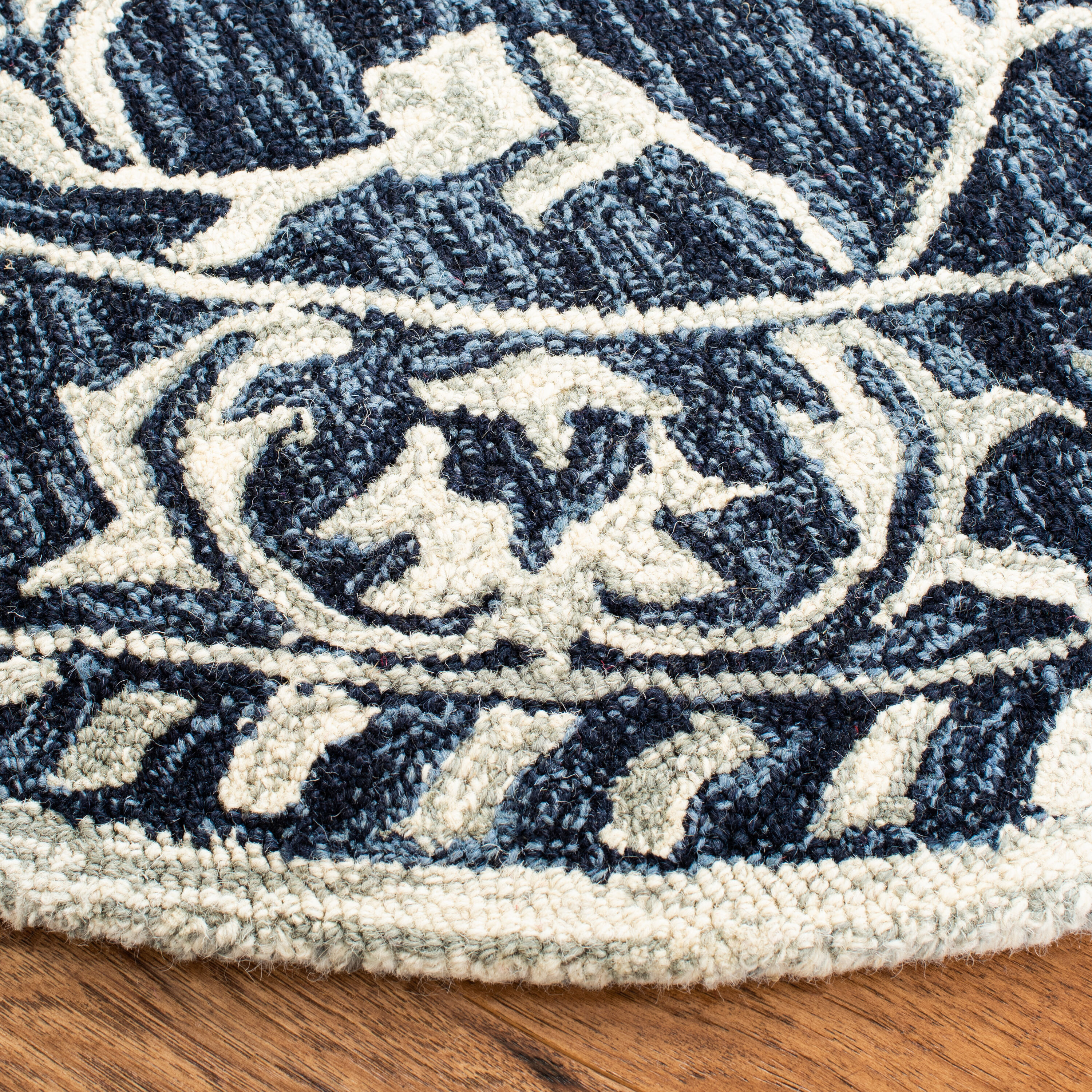 Safavieh MLP160N-5R rugs - View #3