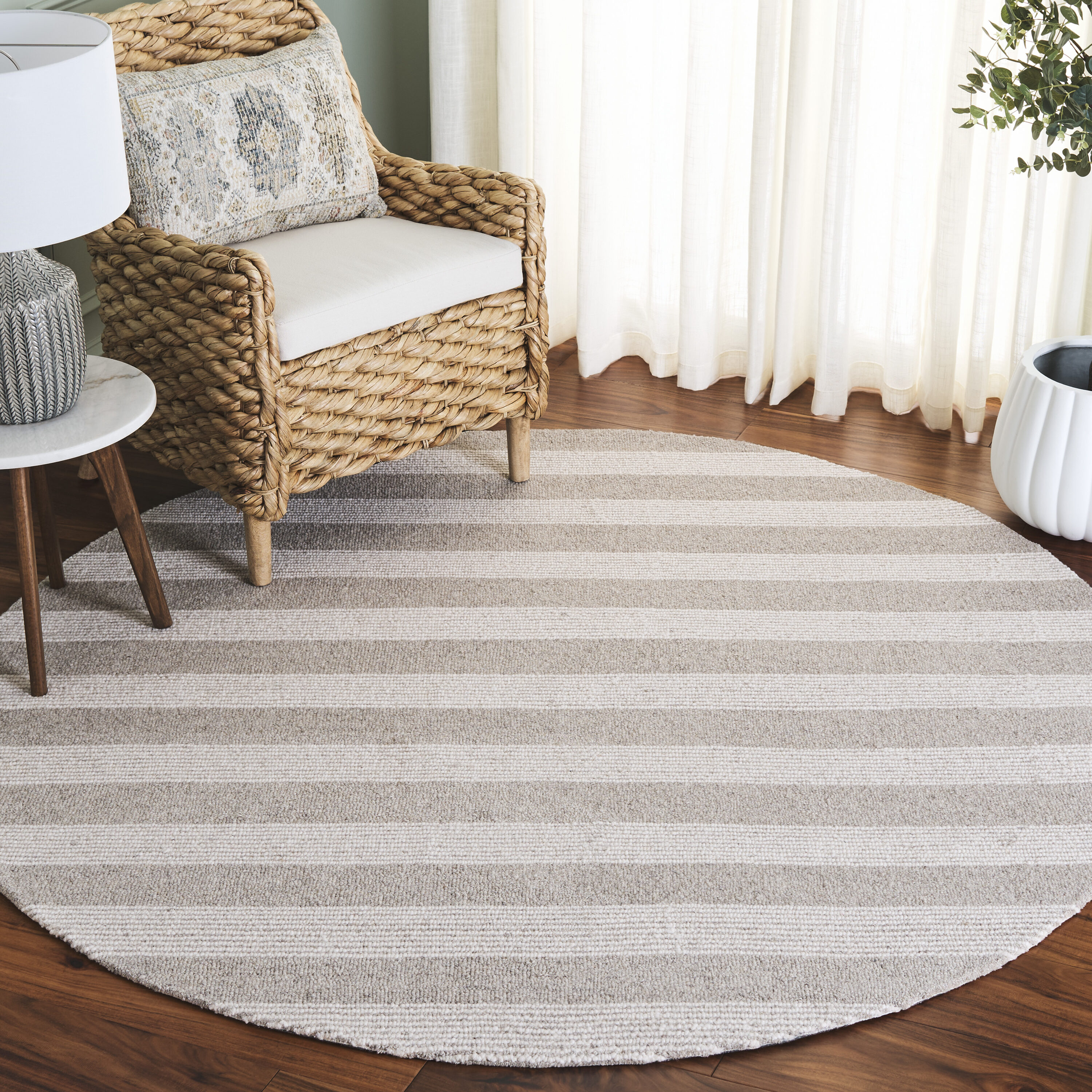  Pine 801 Beige/Ivory Contemporary 6ft x 6ft Round Rug