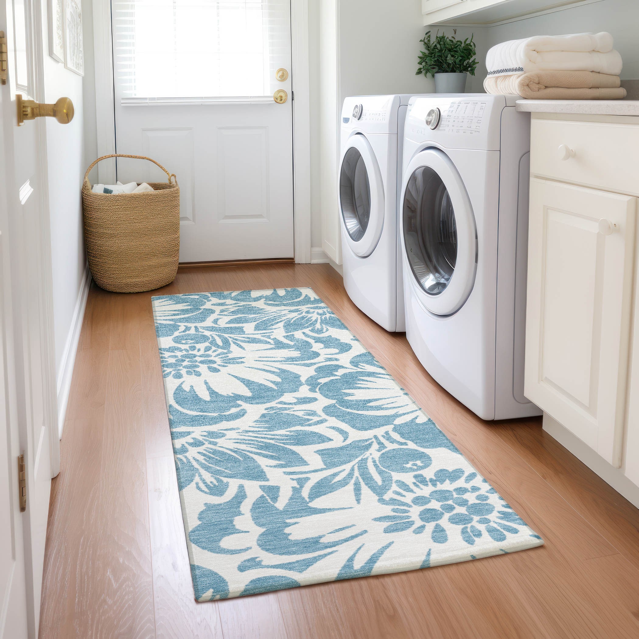 Addison Rugs ACN551DN2X8 Chantille ACN551DN 2 x 7 (ft) Polyester Denim Rectangular Indoor/Outdoor Geometric Farmhouse/Cottage Machine washable Area rug