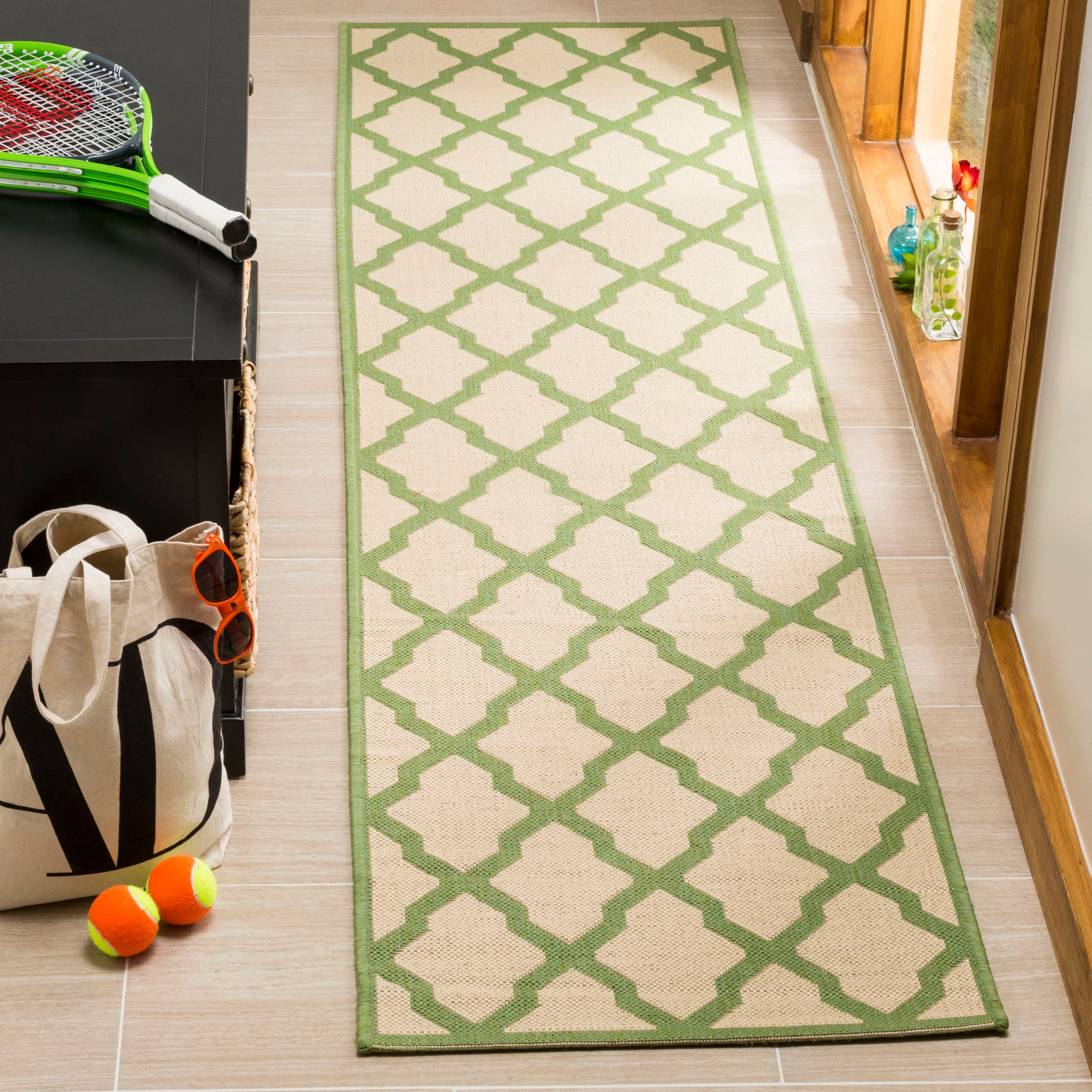 Safavieh LND122V-28 Linden Adamantini 2 x 8 (ft) Loomed Polypropylene Cream/Olive Rectangular Indoor Trellis Bohemian/Eclectic Runner rug
