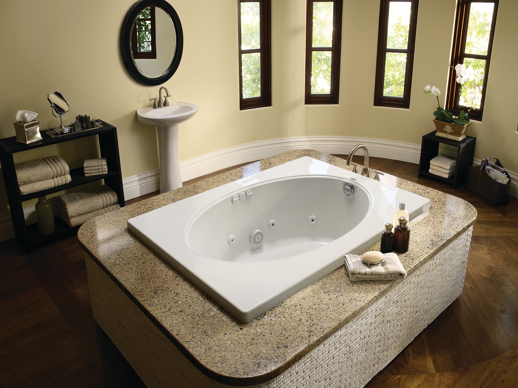 Jacuzzi Primo 42-in W x 60-in L Almond Acrylic Oval Drop-In Air Bath ...