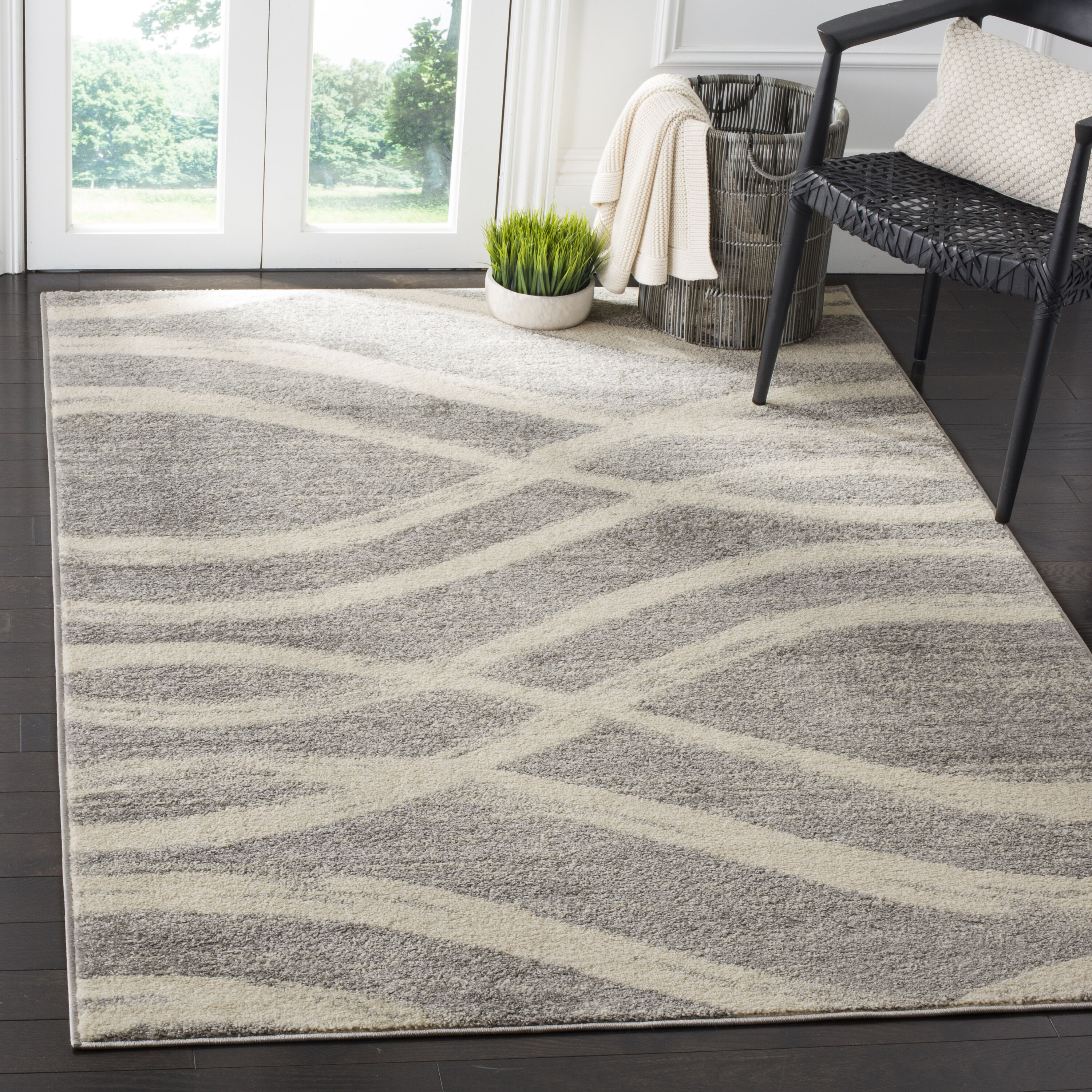 Safavieh ADR125B-4SQ Adirondack Rosten 4 x 4 (ft) Loomed Polypropylene Gray/Cream Square Indoor Abstract Lodge Area rug