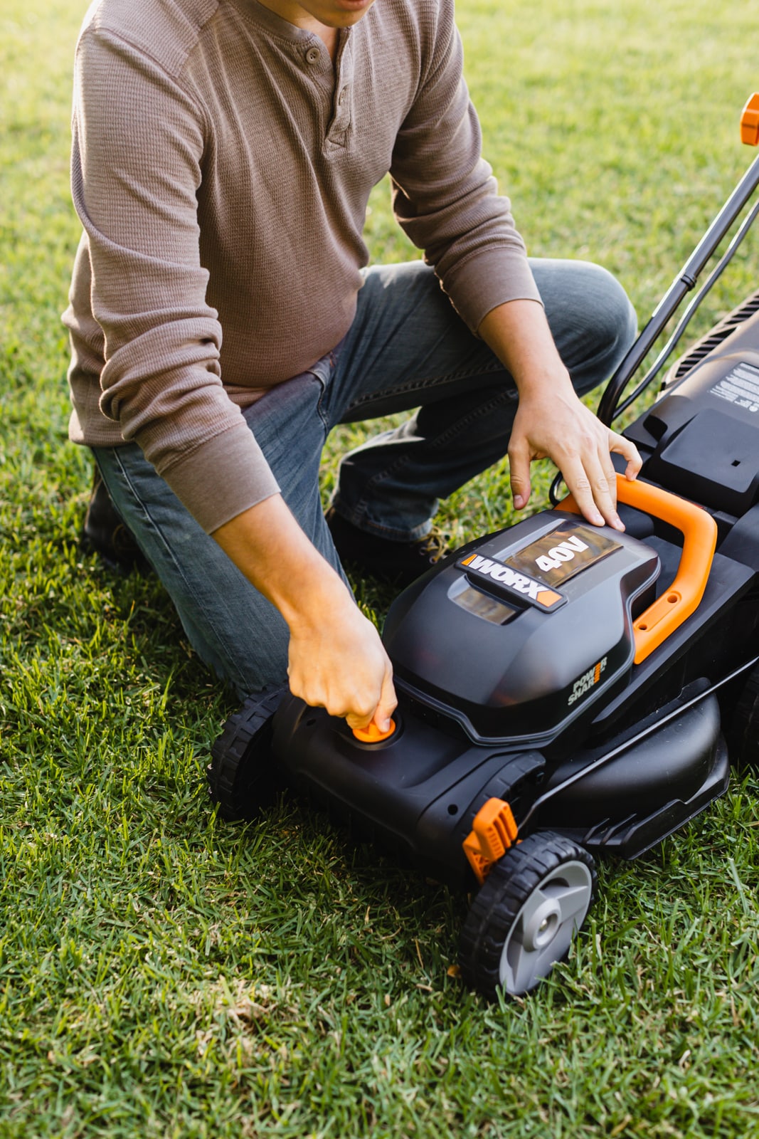 WORX WG779 Cordless-Elec-Push-Mowers - View #6