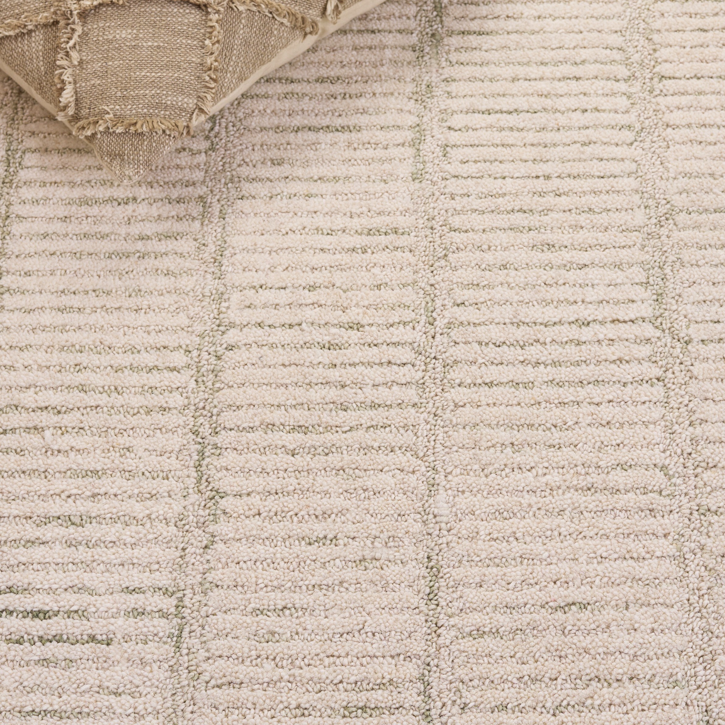 Safavieh EBN255W-5 rugs - View #4