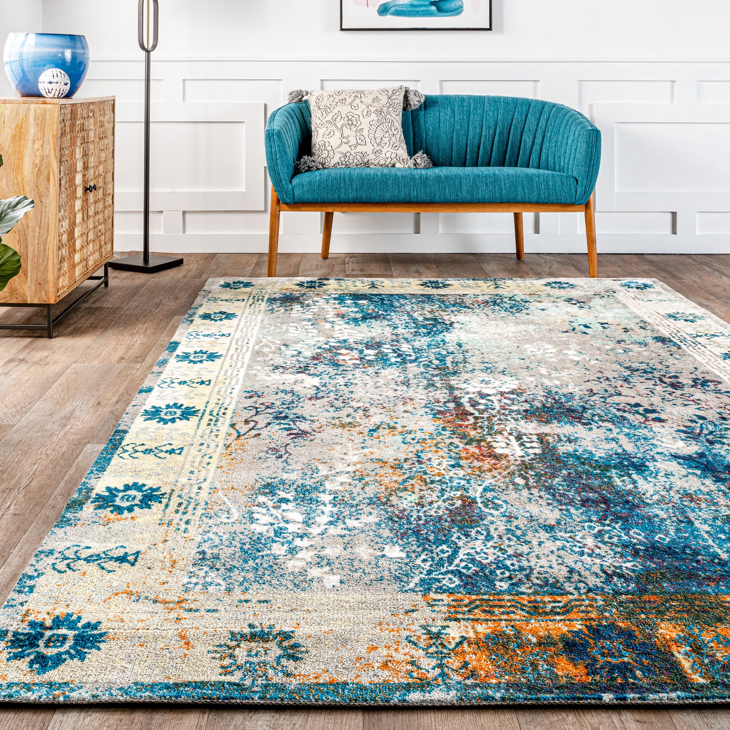 Luxe Blue Synthetic 5' x 8' Rectangular Easy-Care Area Rug