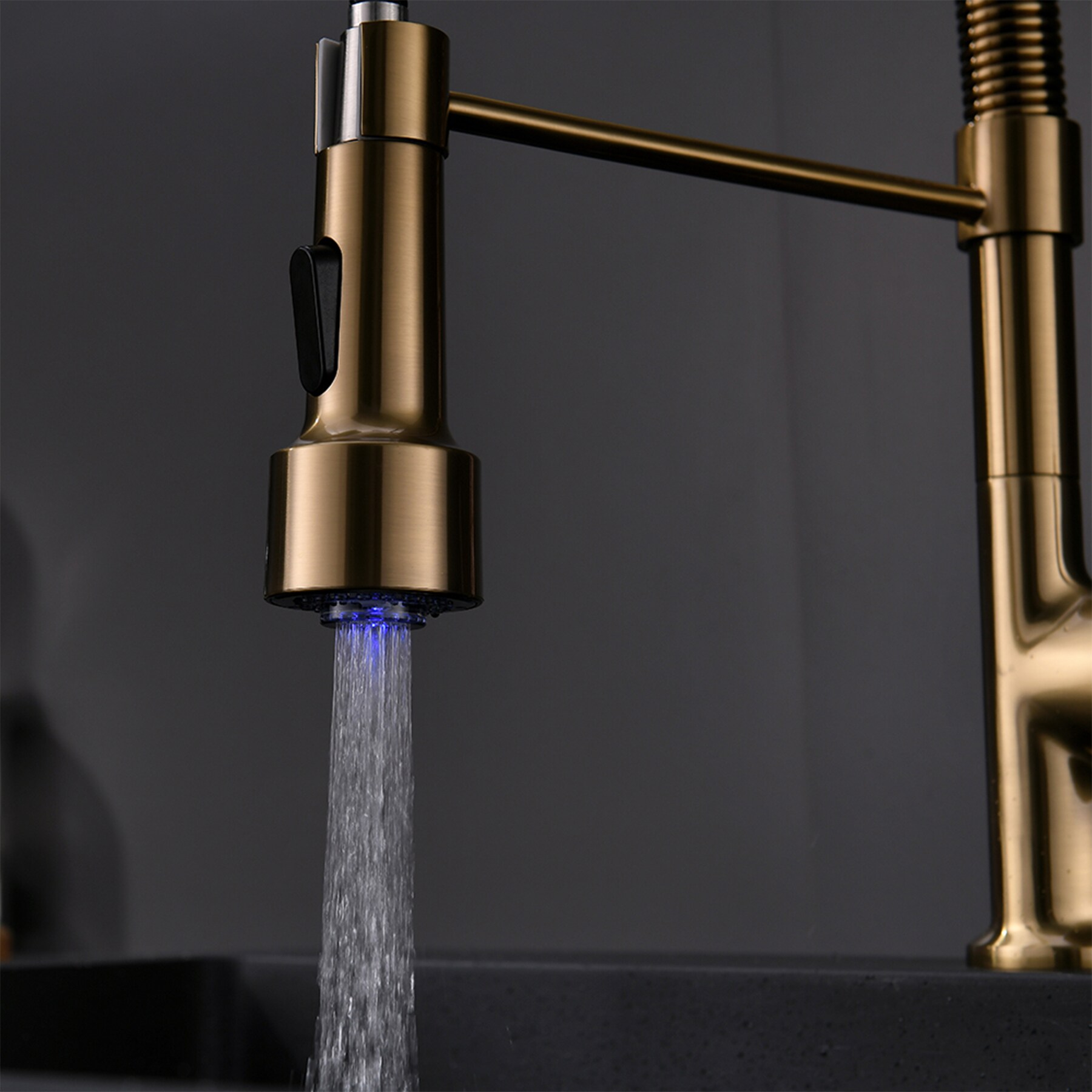 WELLFOR LED Kitchen Faucet Brushed Gold Single Handle Deck-mount Handle Residential Pull-down Kitchen Faucet with Sprayer