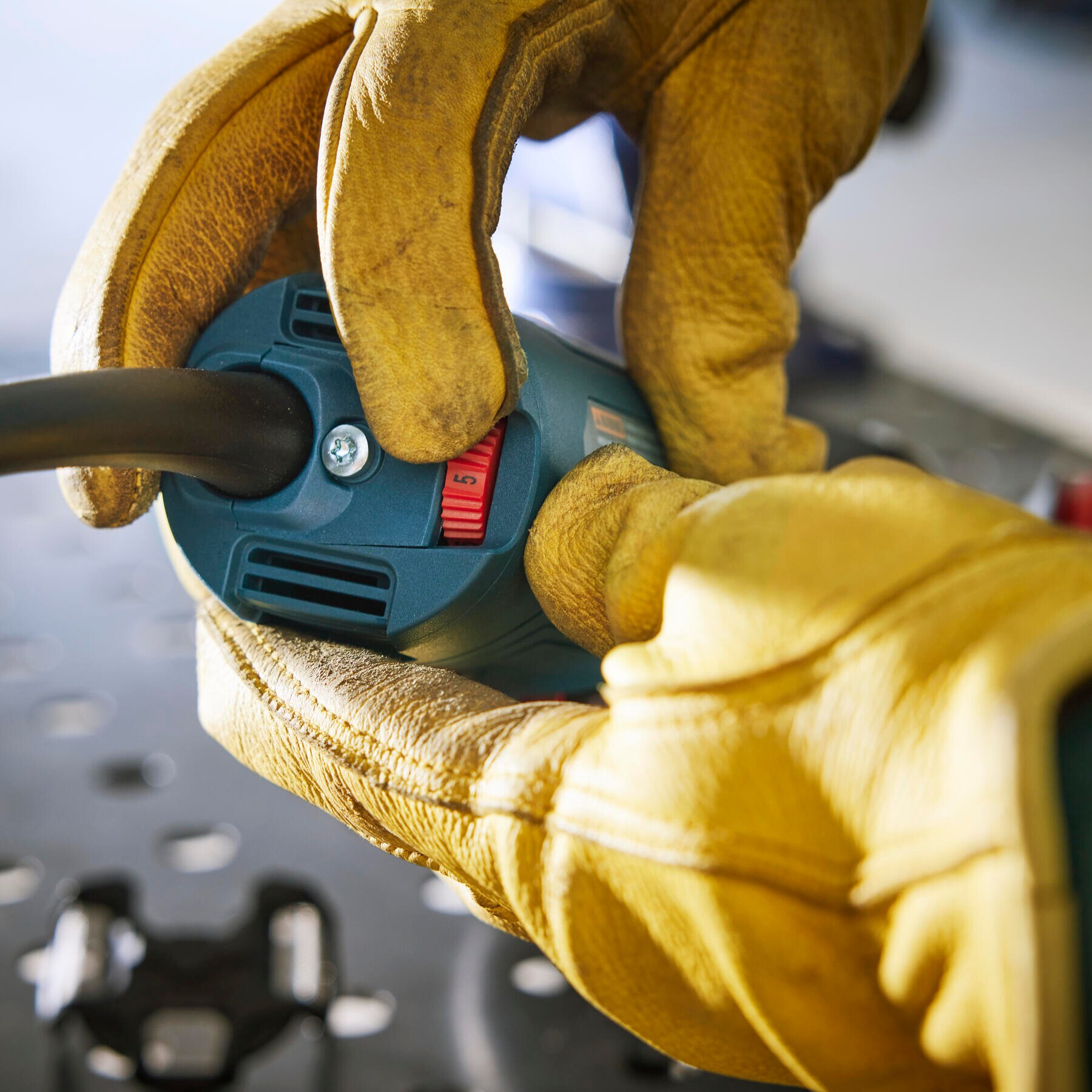 Bosch GWS14-50P Cordless-Grinders - View #6
