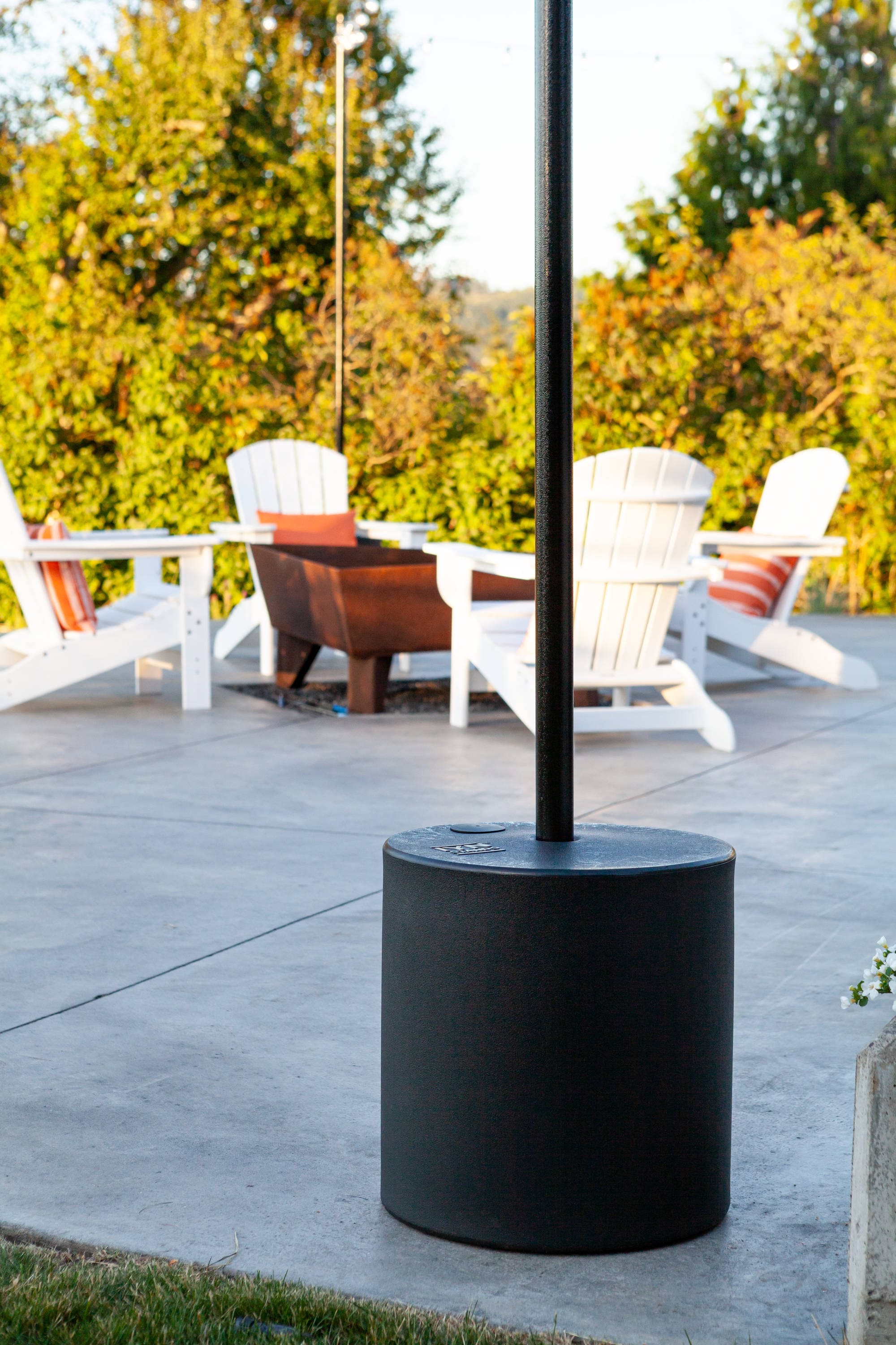 Allsop String Light Pole Stand with Tank Base in the Landscape Lighting  Accessories department at