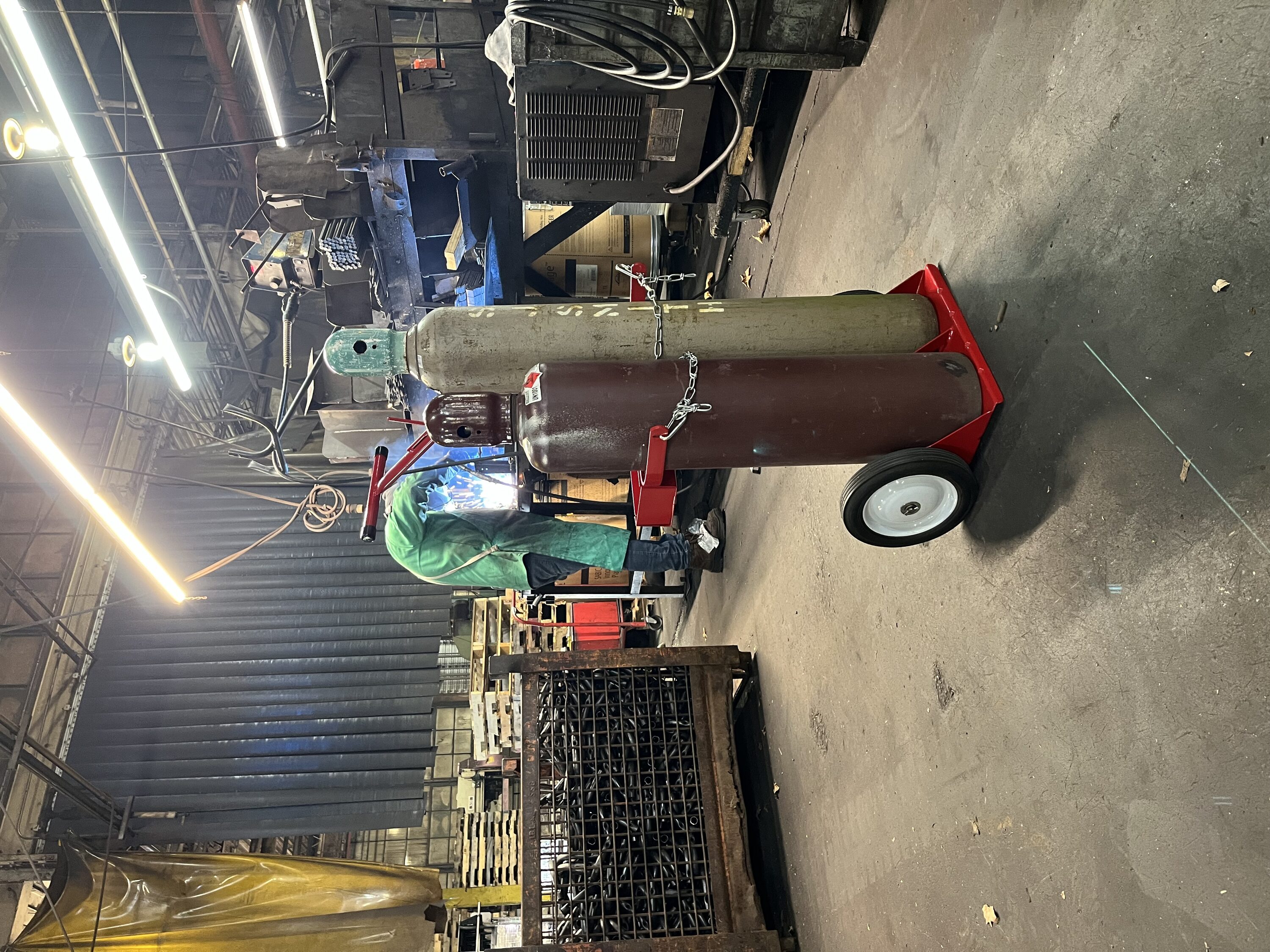 Milwaukee DC40143 Hand-Truck-Dollies - View #3