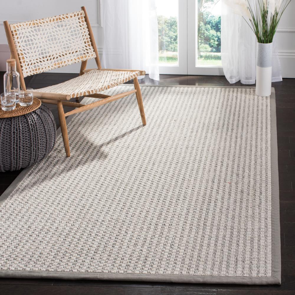 Ivory and Silver Hand-Knotted Wool Area Rug, 5' x 8'