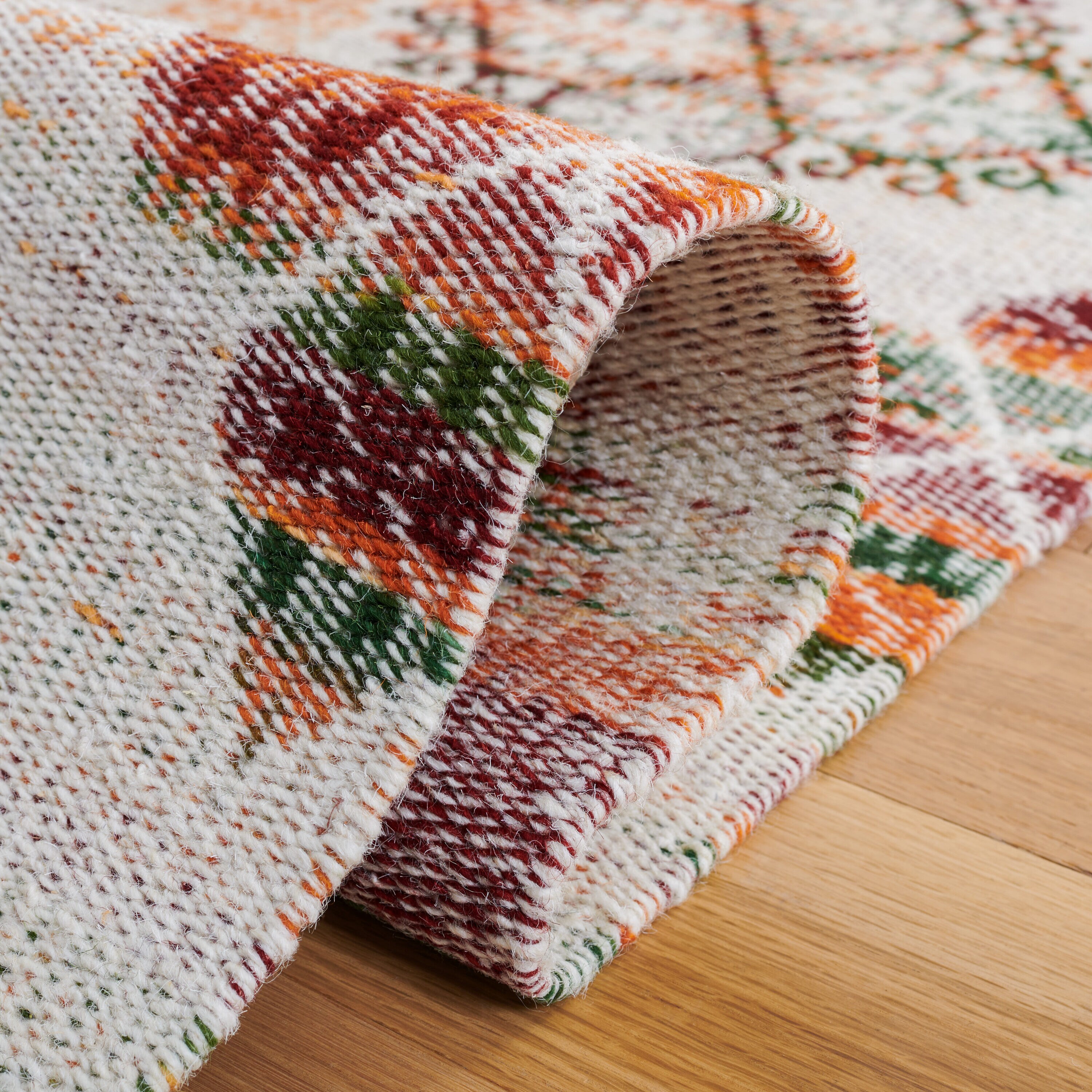Safavieh KLM727A-5 rugs - View #7