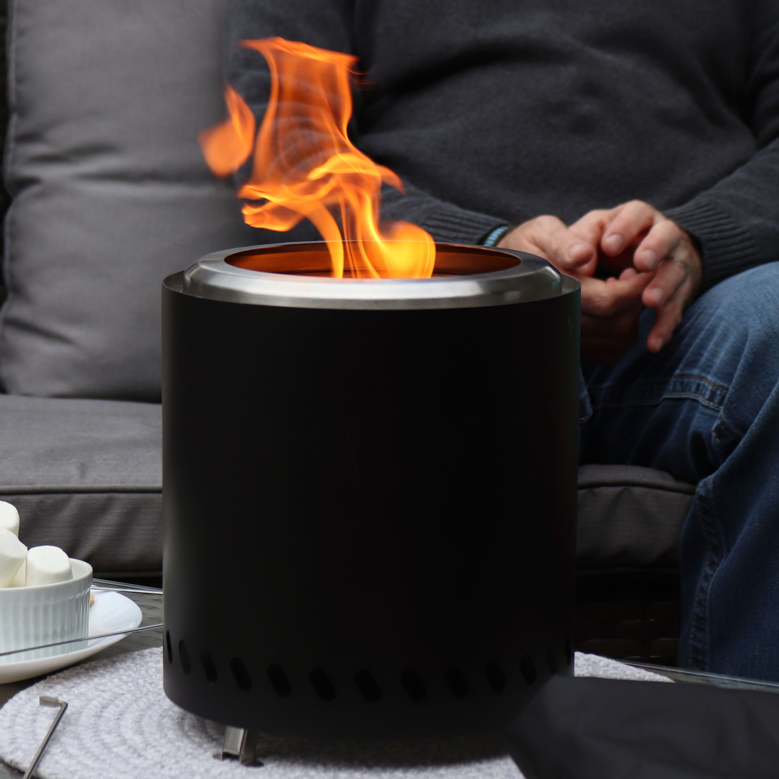 Sunnydaze Decor YK-816 8.5-in W Black Stainless steel Wood-Burning Fire Pit