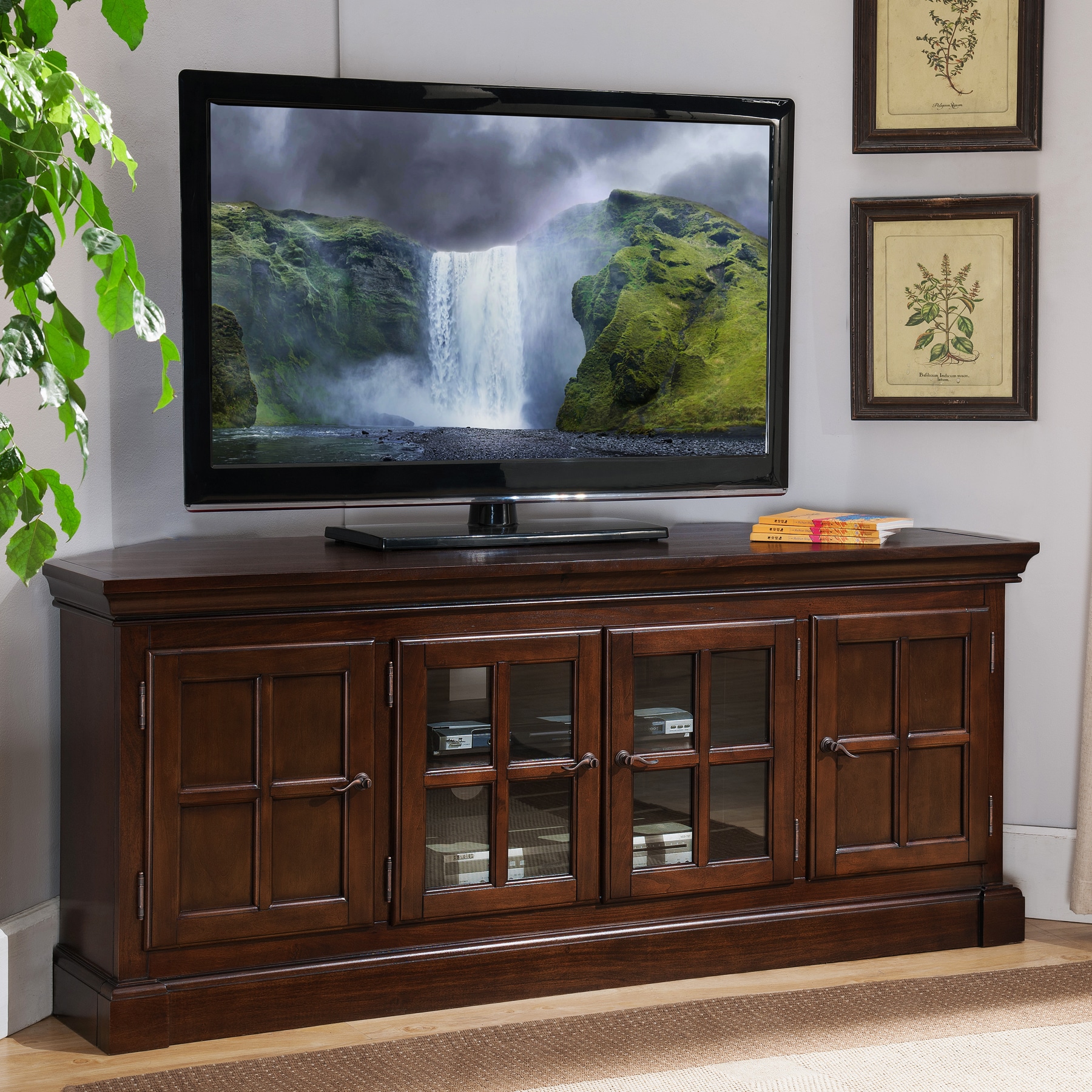 Leick Home Riley Holliday Traditional Heartwood Cherry Corner Tv Stand ...