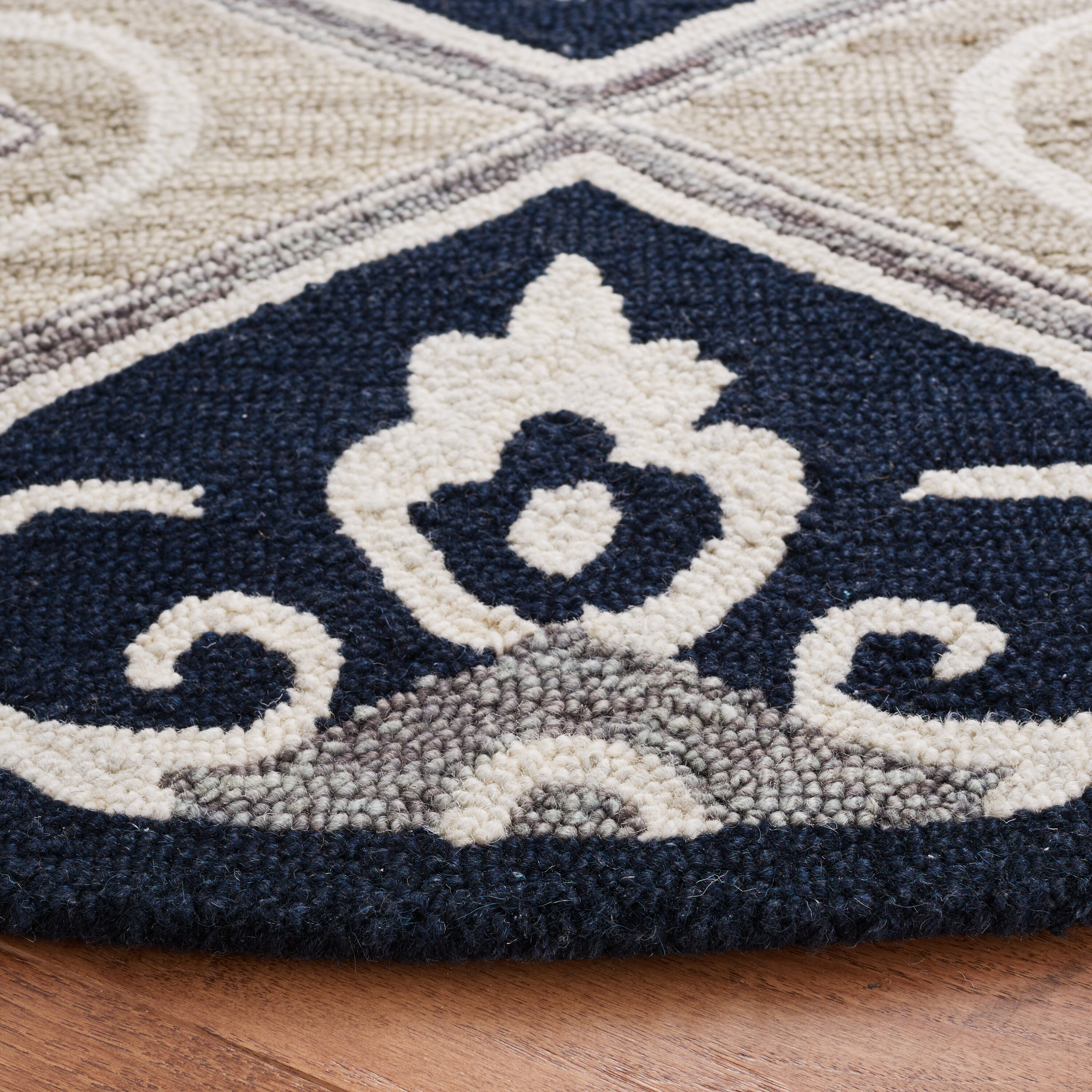 Safavieh APN351M-6R rugs - View #3