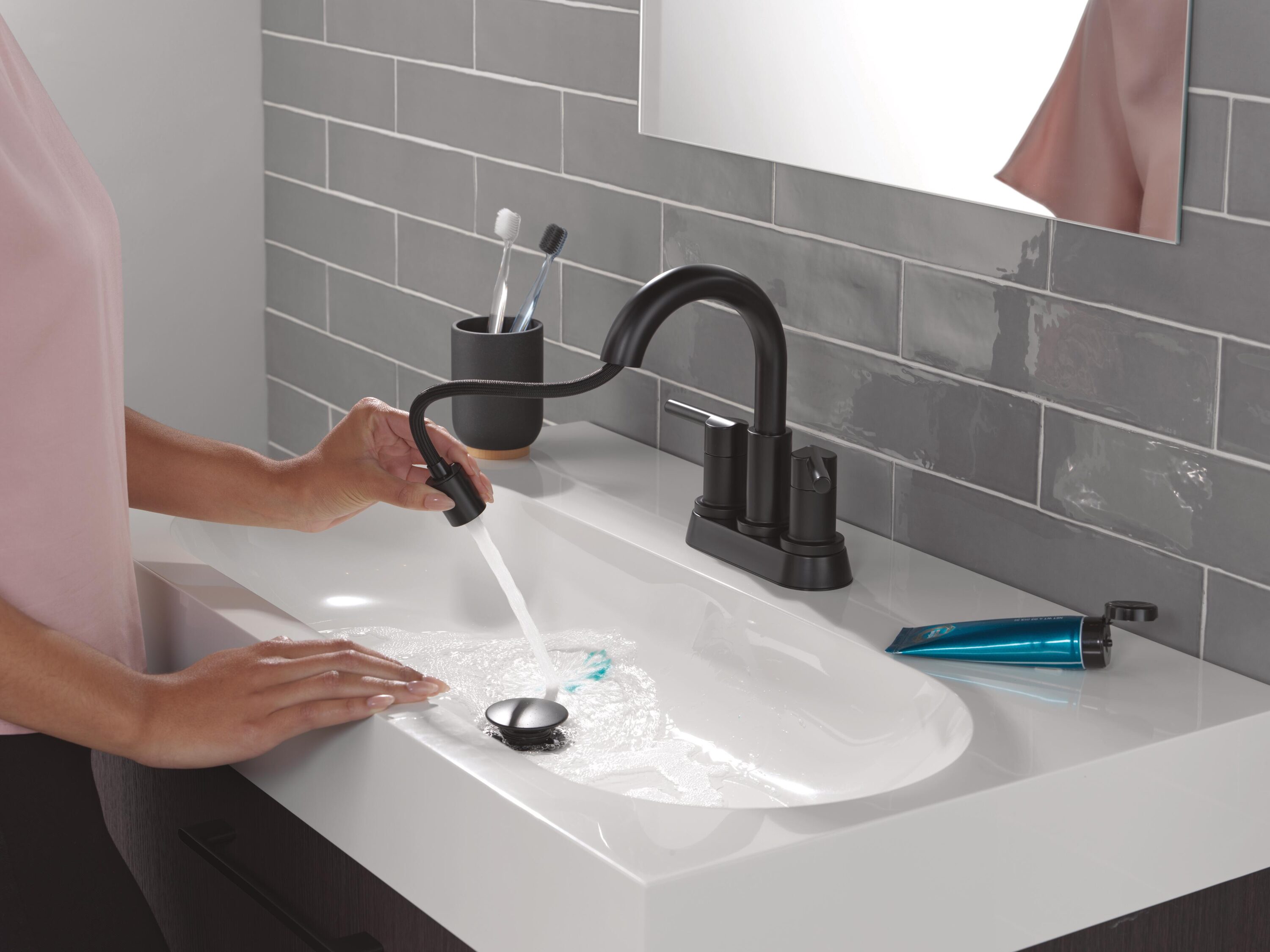Delta 25749LF-BLPD Lavatory-Faucets - View #12