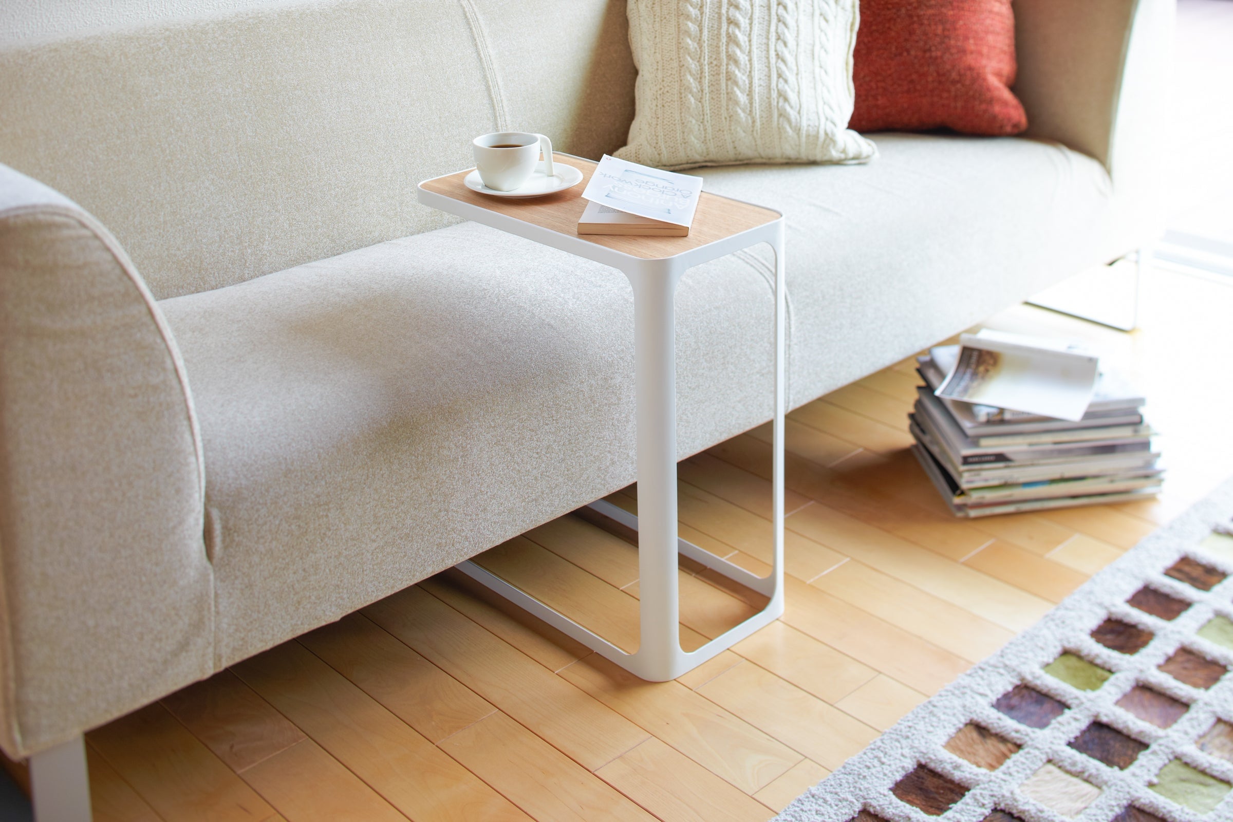 Yamazaki 7202 End-Tables - View #2