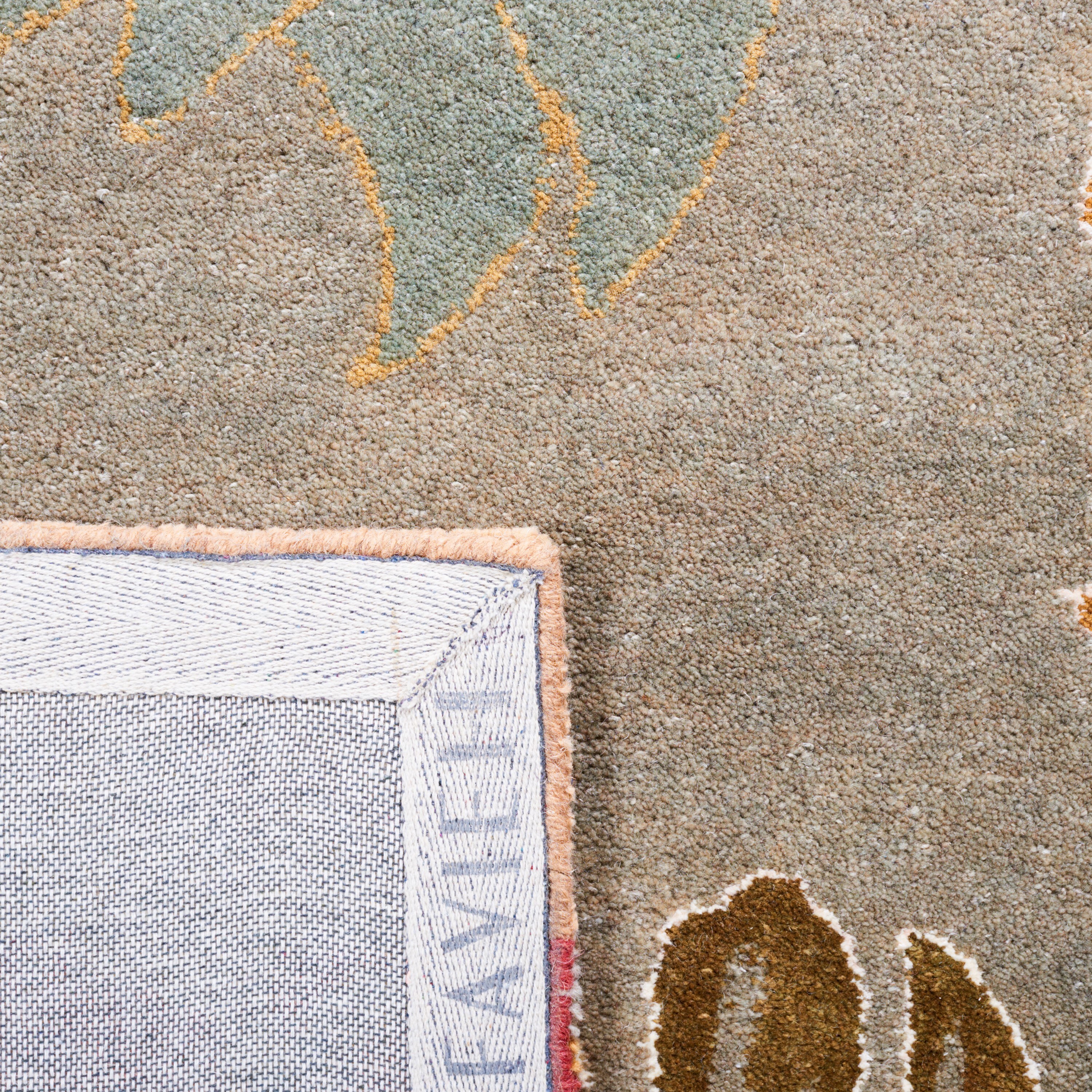 Safavieh MET990A-9 rugs - View #7