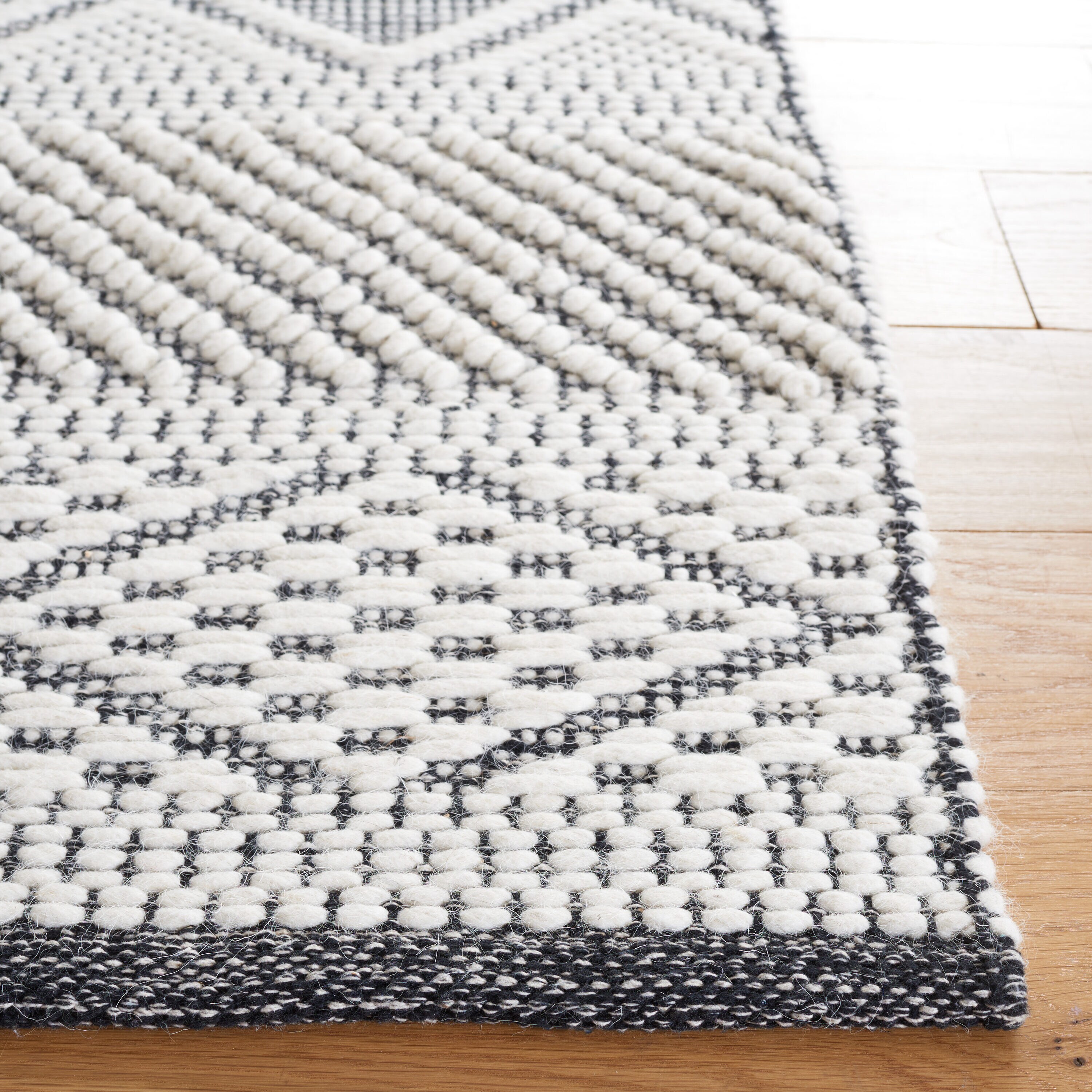 Safavieh VRM158Z-8 rugs - View #7
